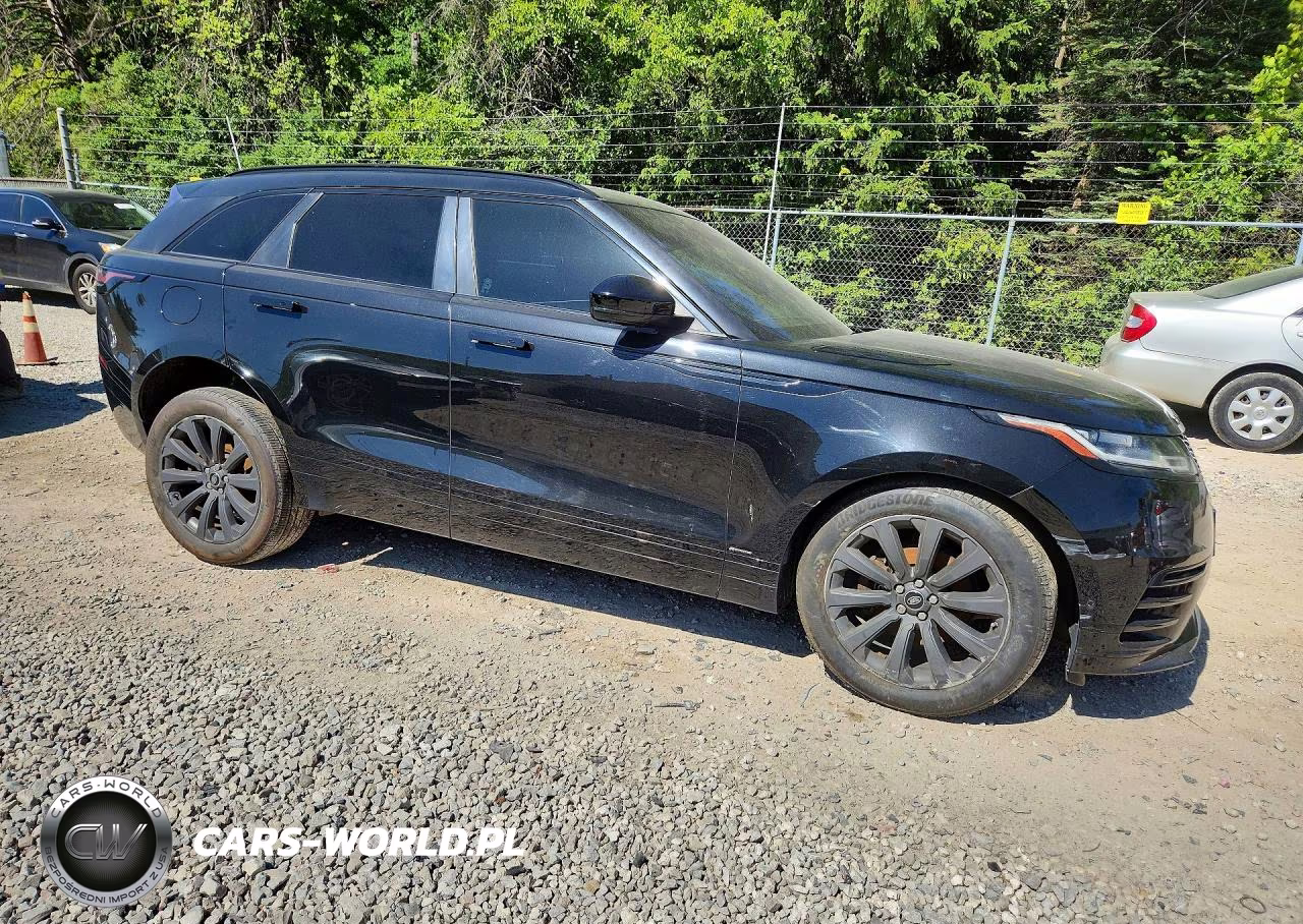 2018 Land Rover Range Rover Velar R-Dynamic Se VIN:SALYL2RX8JA723329 - 4