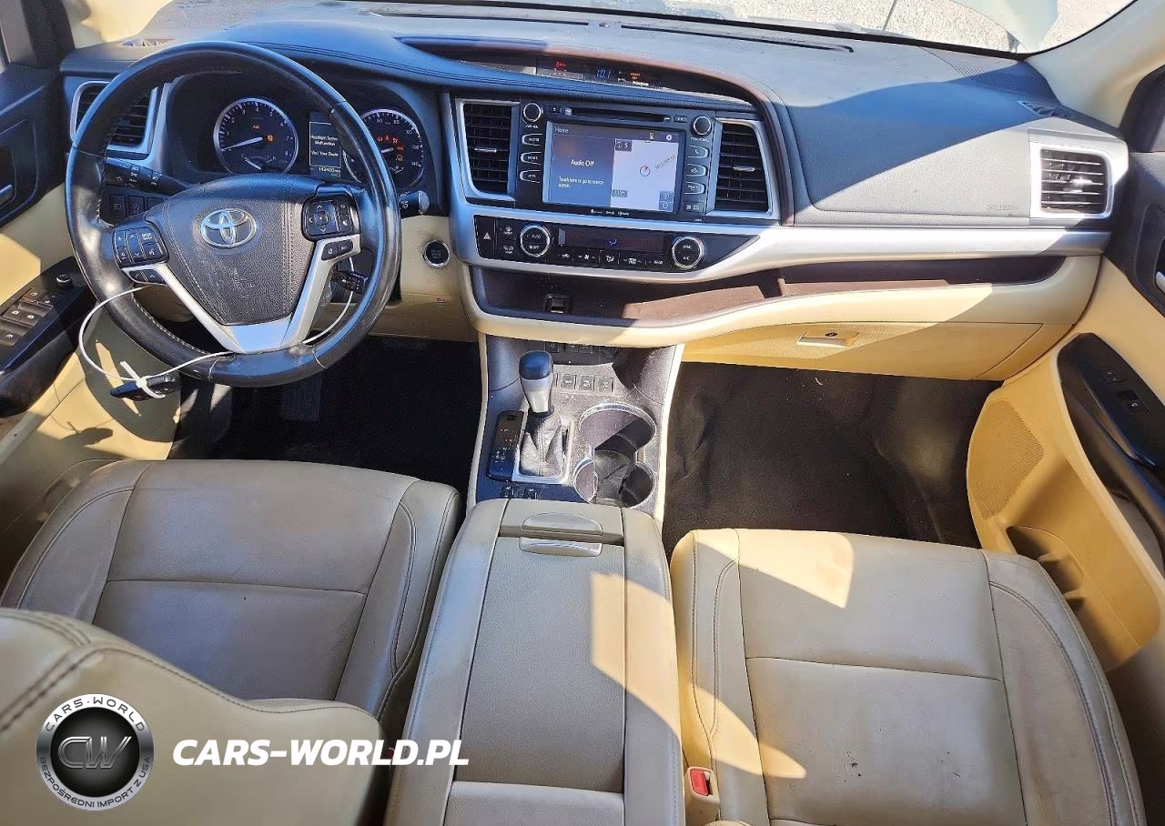 2018 Toyota Highlander Xle VIN:5TDJZRFH8JS856785 - 8