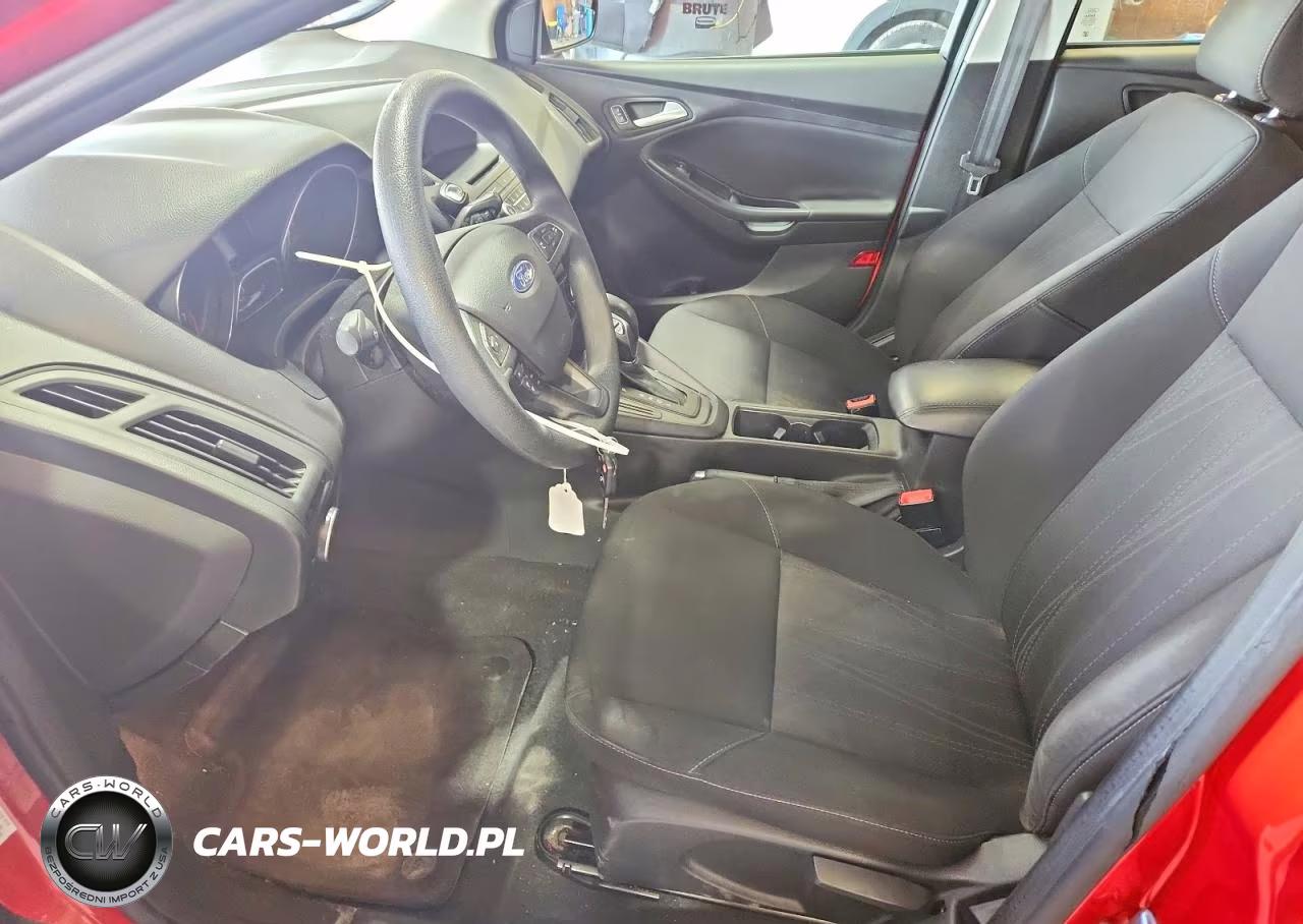 2017 Ford Focus Se VIN:1FADP3K20HL232708 - 7