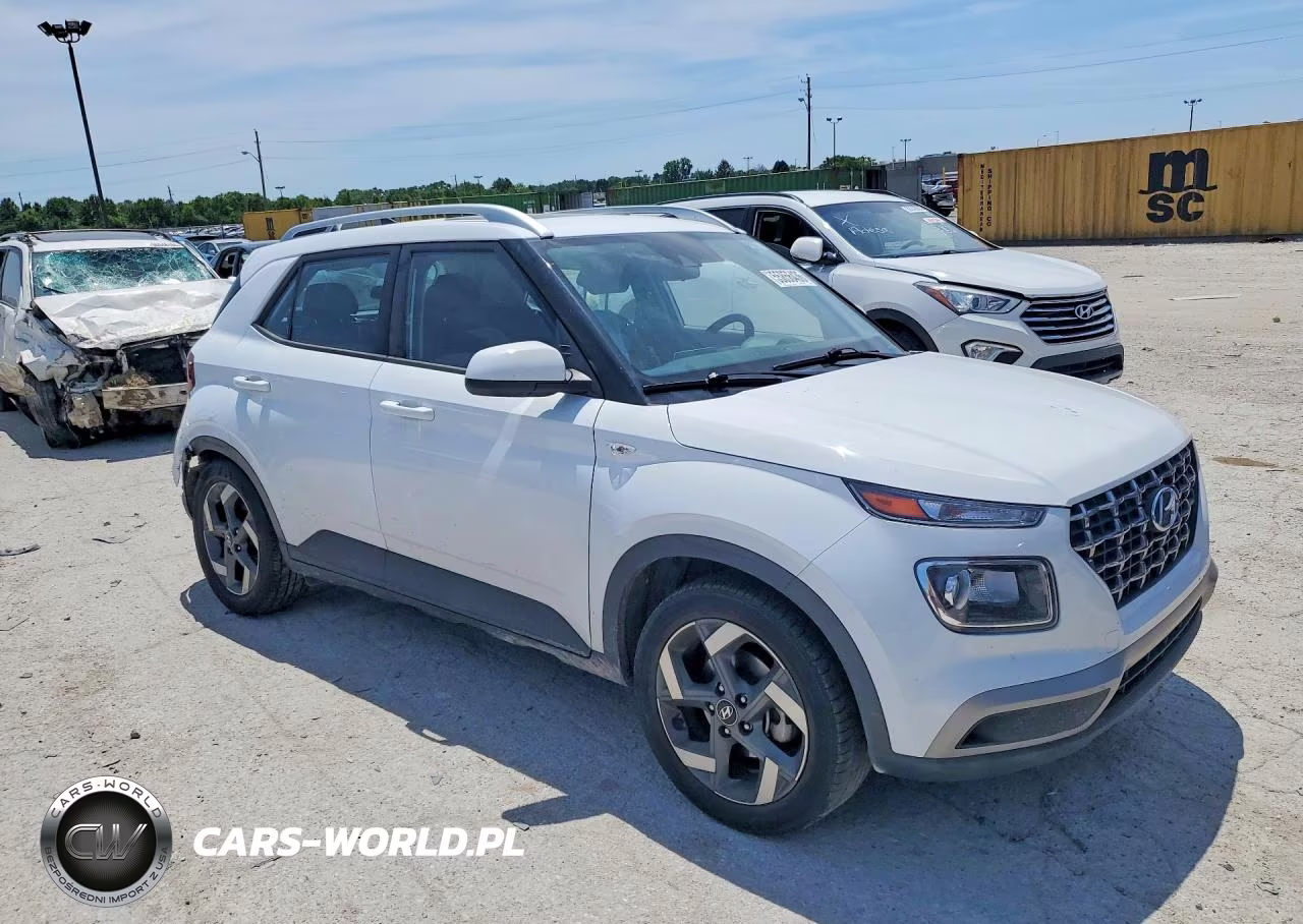 2022 Hyundai Venue Sel VIN:KMHRC8A3XNU207013 - 4