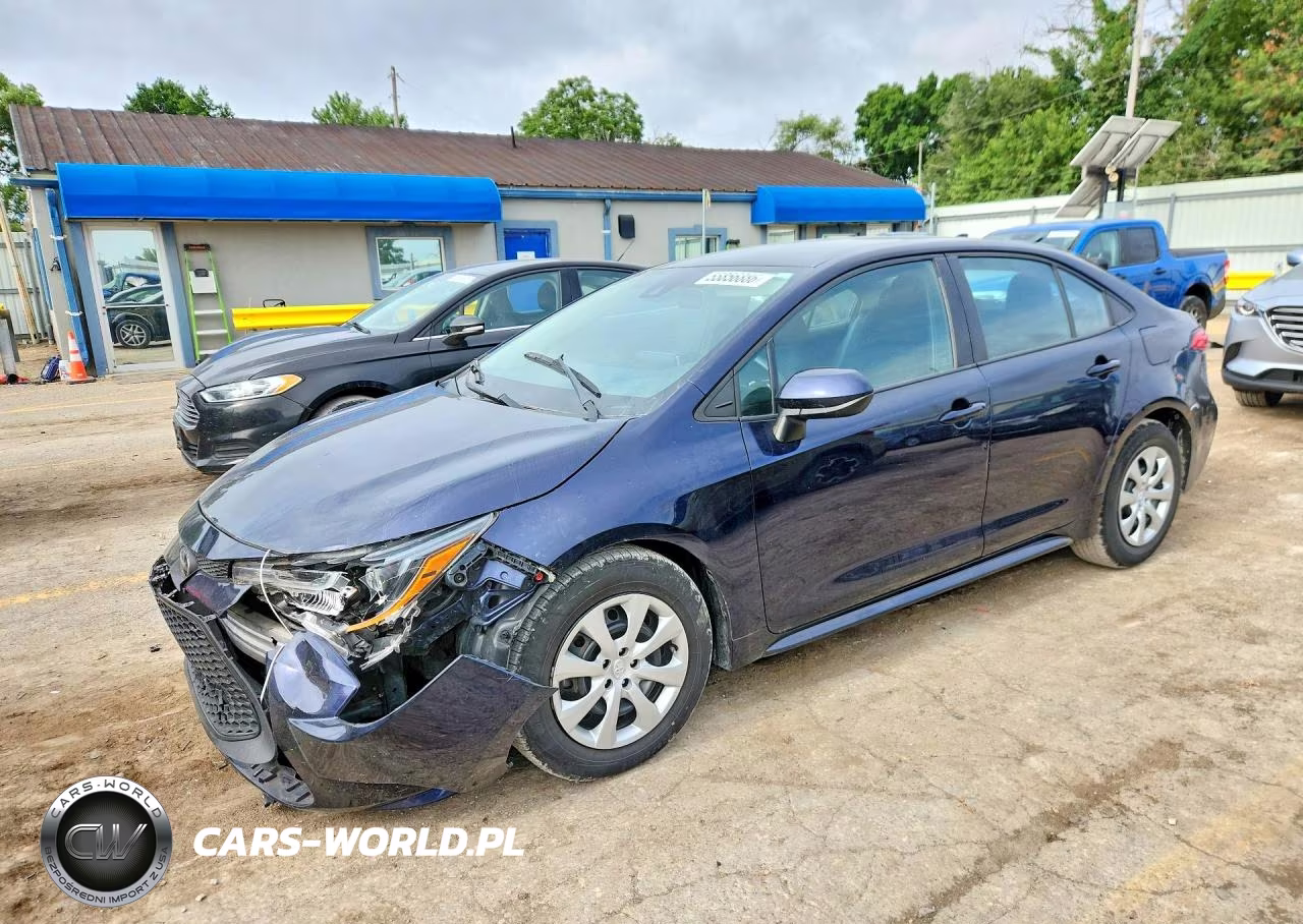 2021 Toyota Corolla Le – zdjęcie 1 z 12