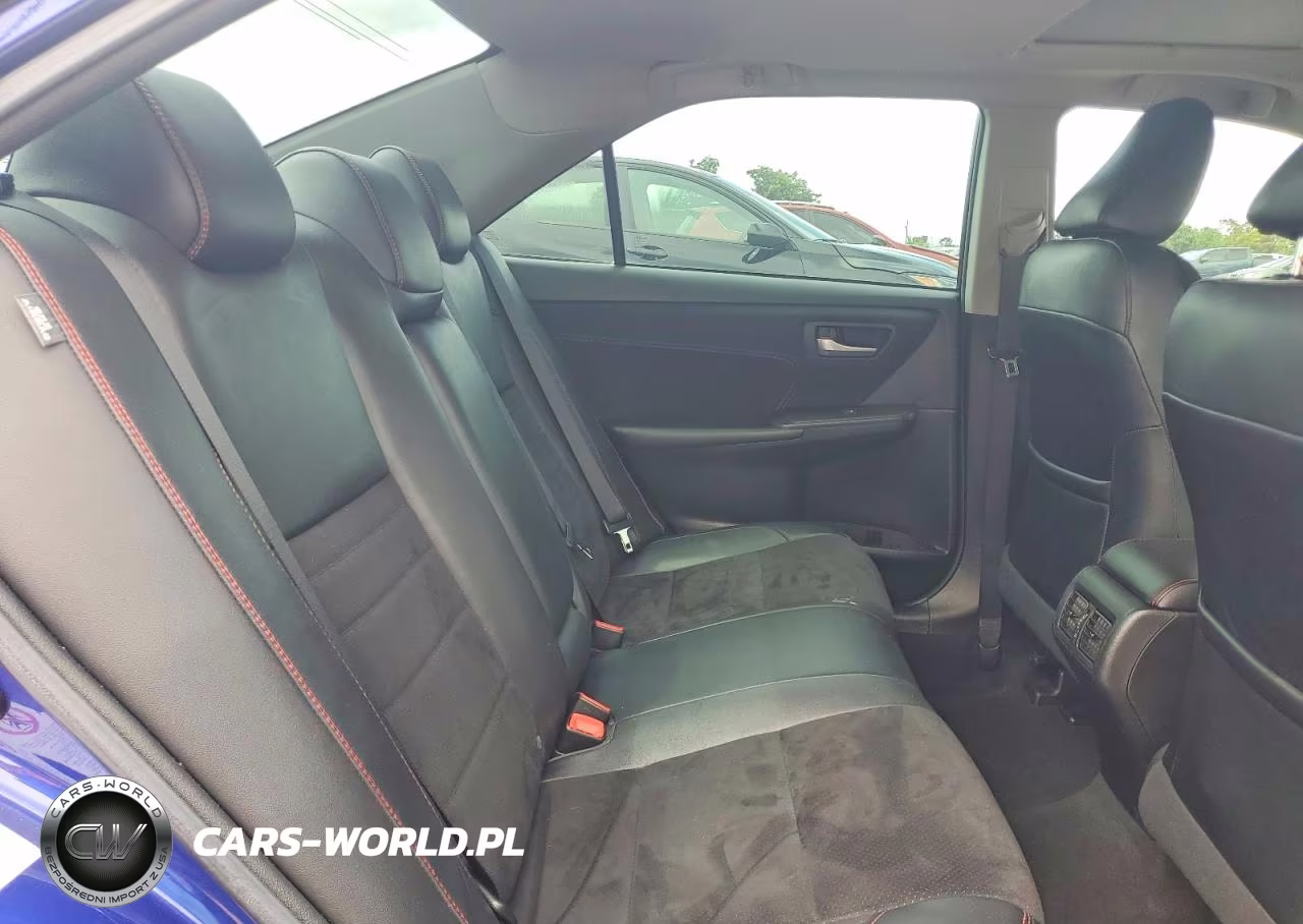 2016 Toyota Camry Xse VIN:4T1BF1FK9GU592972 - 10