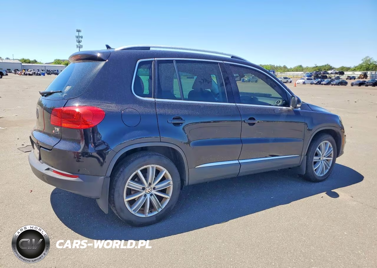 2016 Volkswagen Tiguan S VIN:WVGBV7AX7GW613380 - 3
