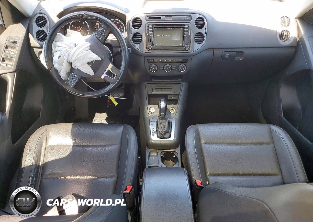2016 Volkswagen Tiguan S VIN:WVGBV7AX7GW613380 - 8