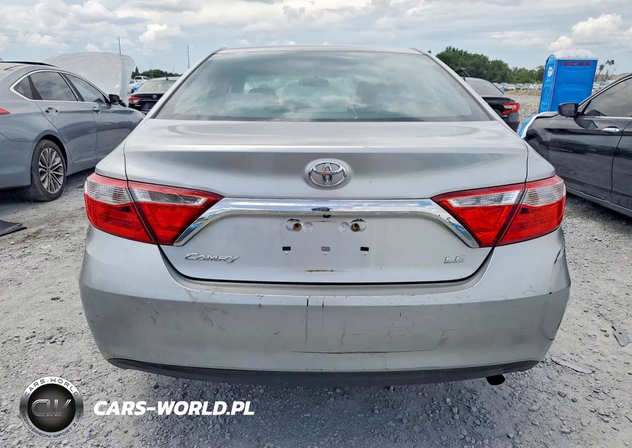 2016 Toyota Camry Le VIN:4T1BF1FKXGU536913 - 6