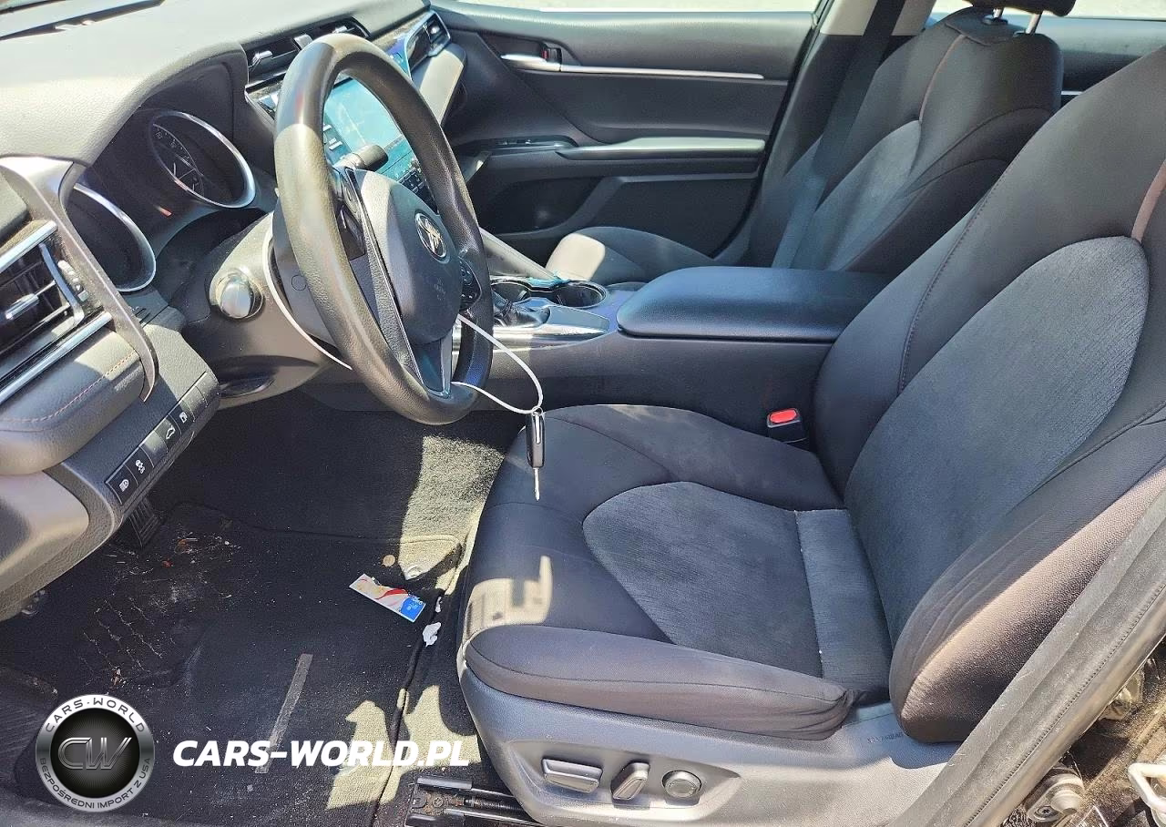 2018 Toyota Camry Le VIN:4T1B11HK3JU150417 - 7