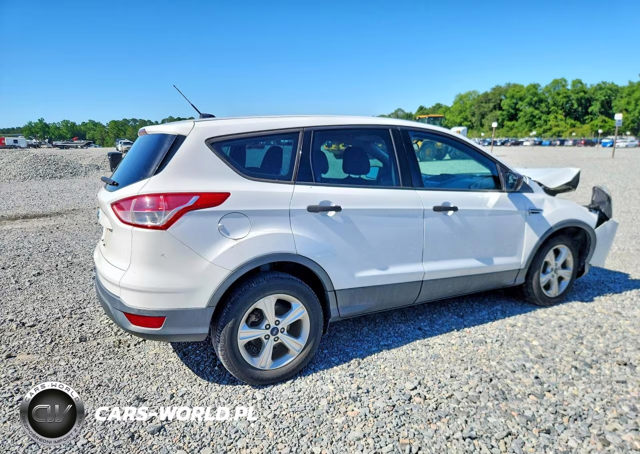 2014 Ford Escape S VIN:1FMCU0F70EUE06510 - 3