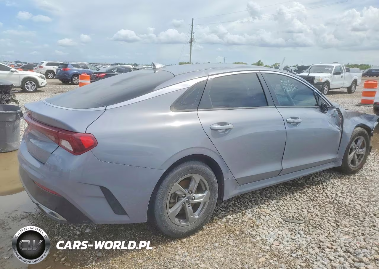 2022 Kia K5 Lxs VIN:5XXG14J23NG135904 - 3