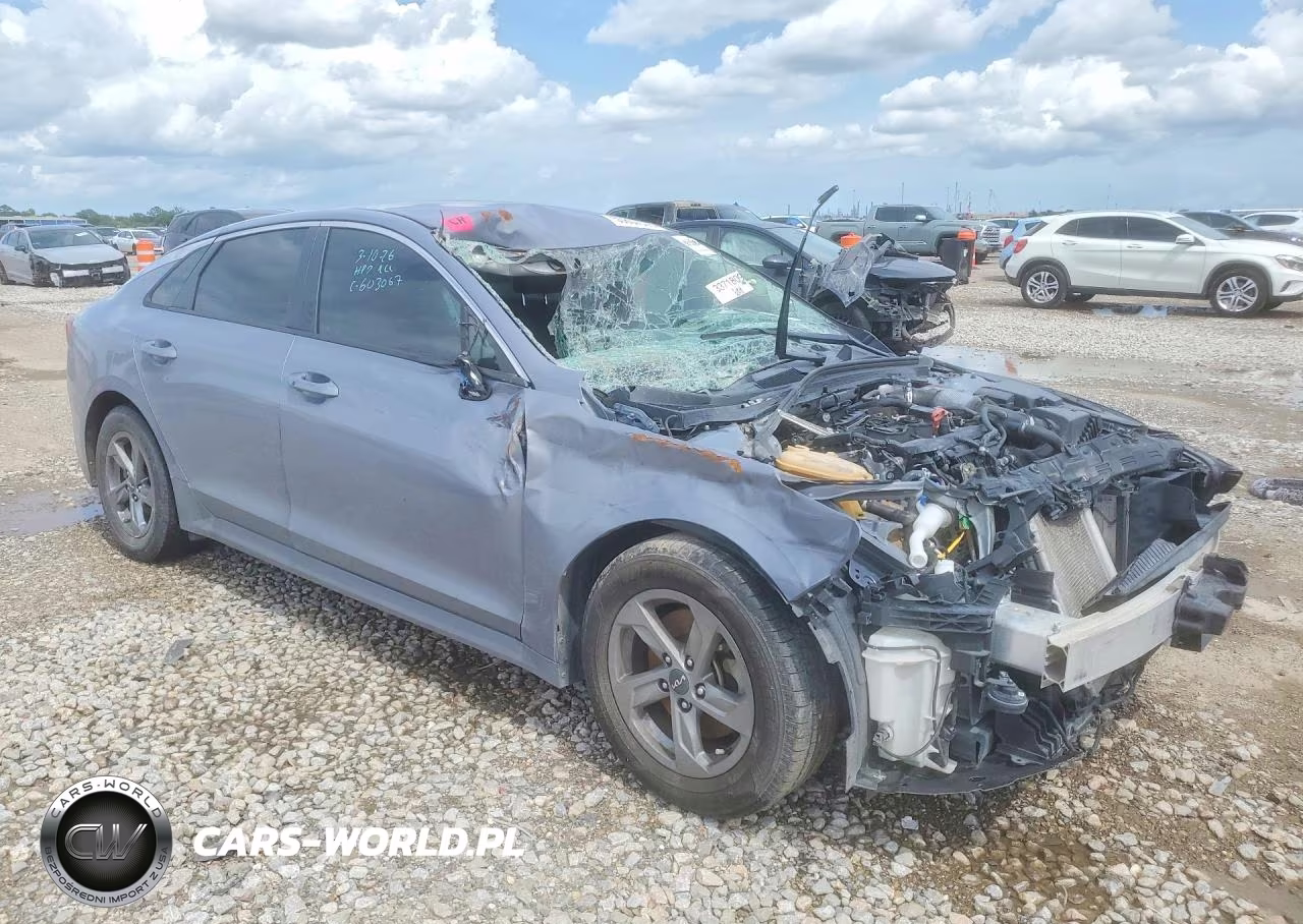 2022 Kia K5 Lxs VIN:5XXG14J23NG135904 - 4