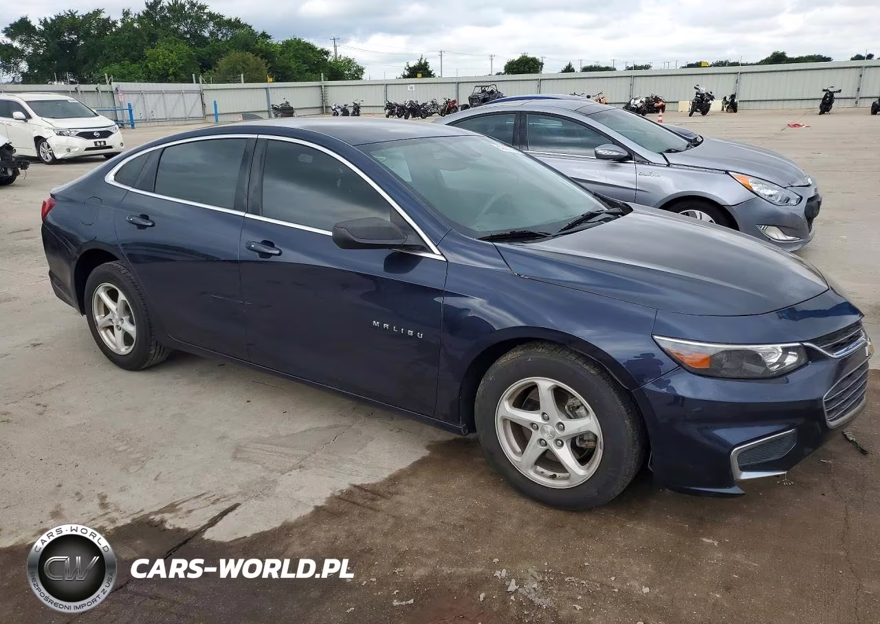 2016 Chevrolet Malibu Ls VIN:1G1ZB5ST2GF204661 - 4