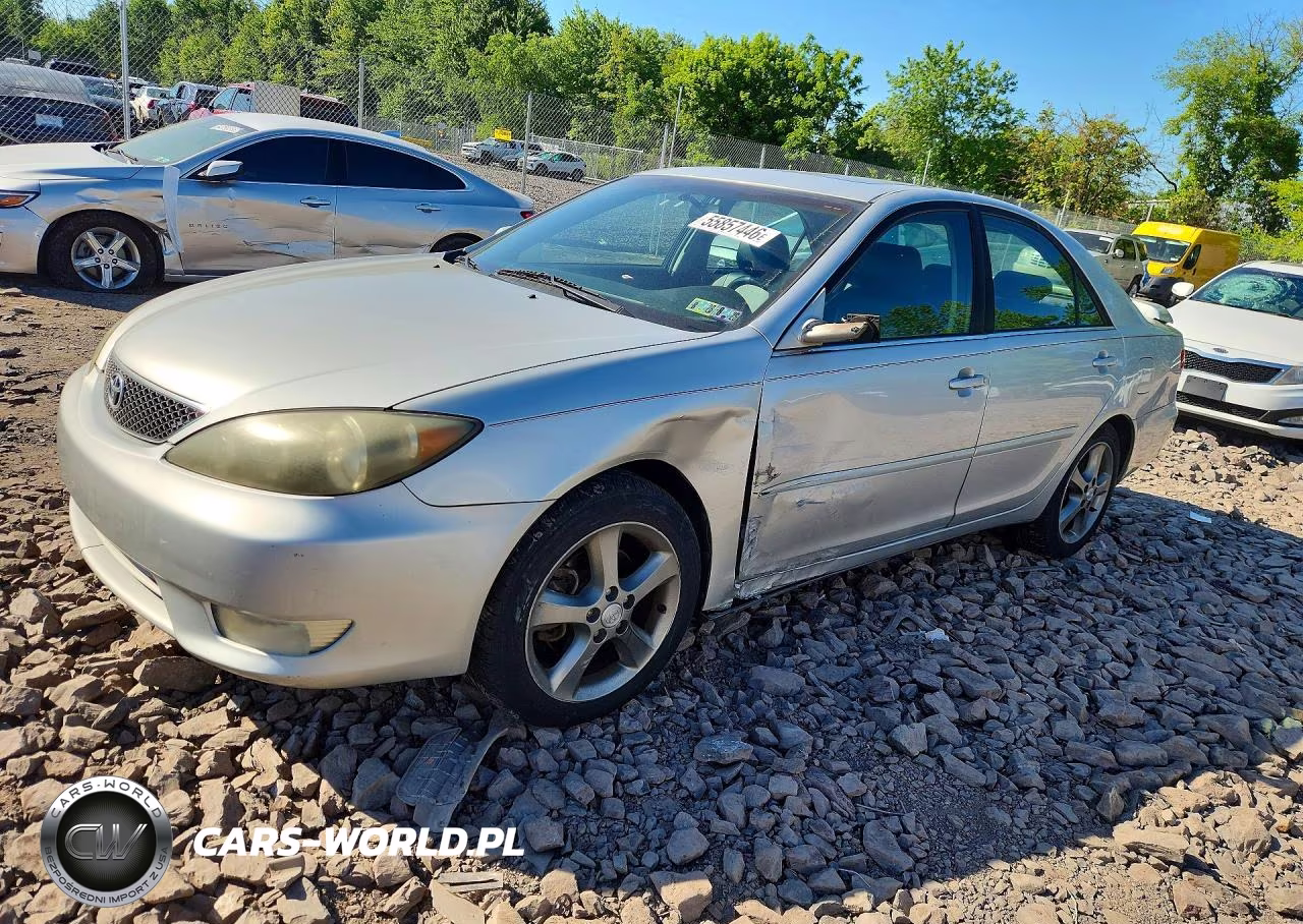 2005 Toyota Camry Se – zdjęcie 1 z 12