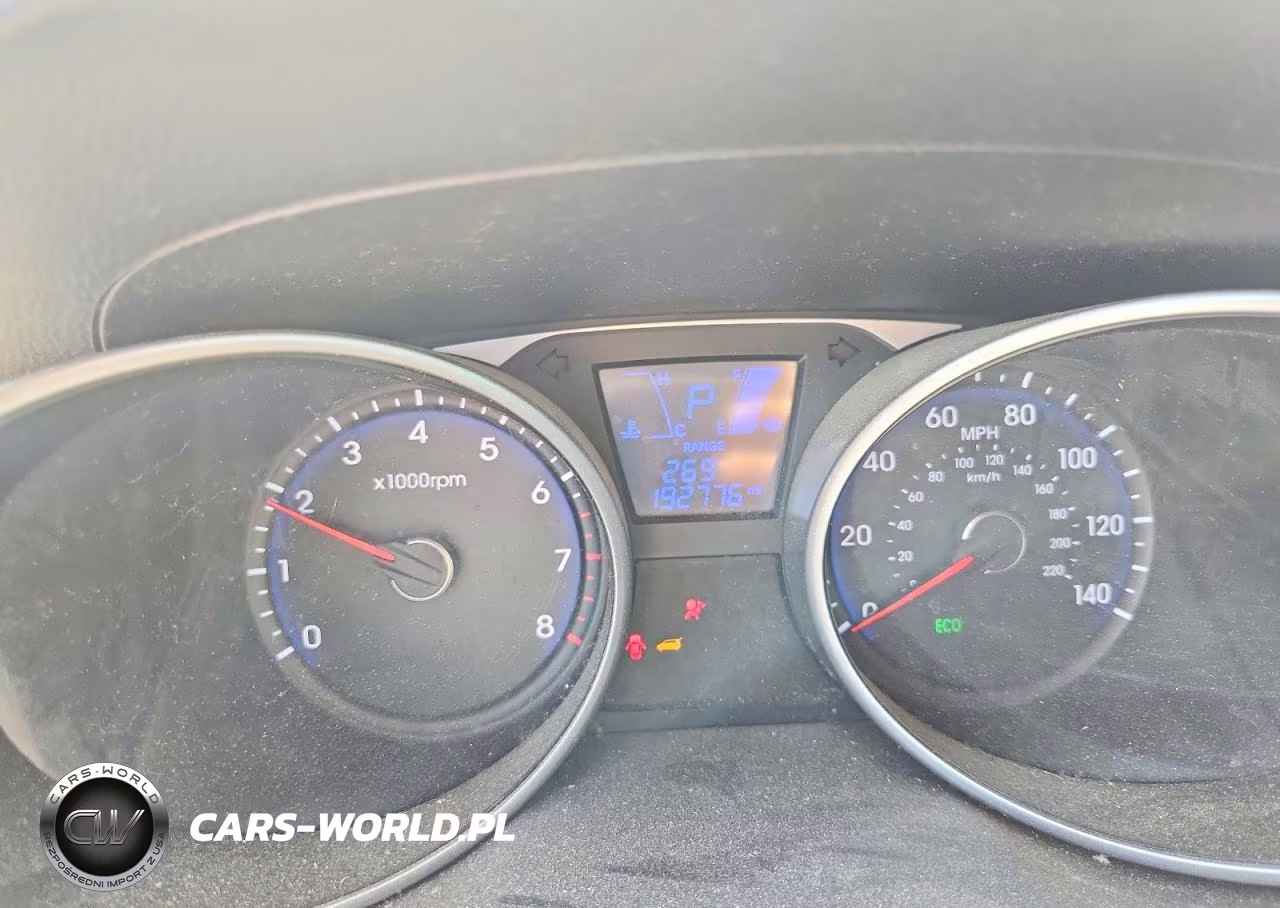 2012 Hyundai Tucson Gls VIN:KM8JUCAC8CU466741 - 9