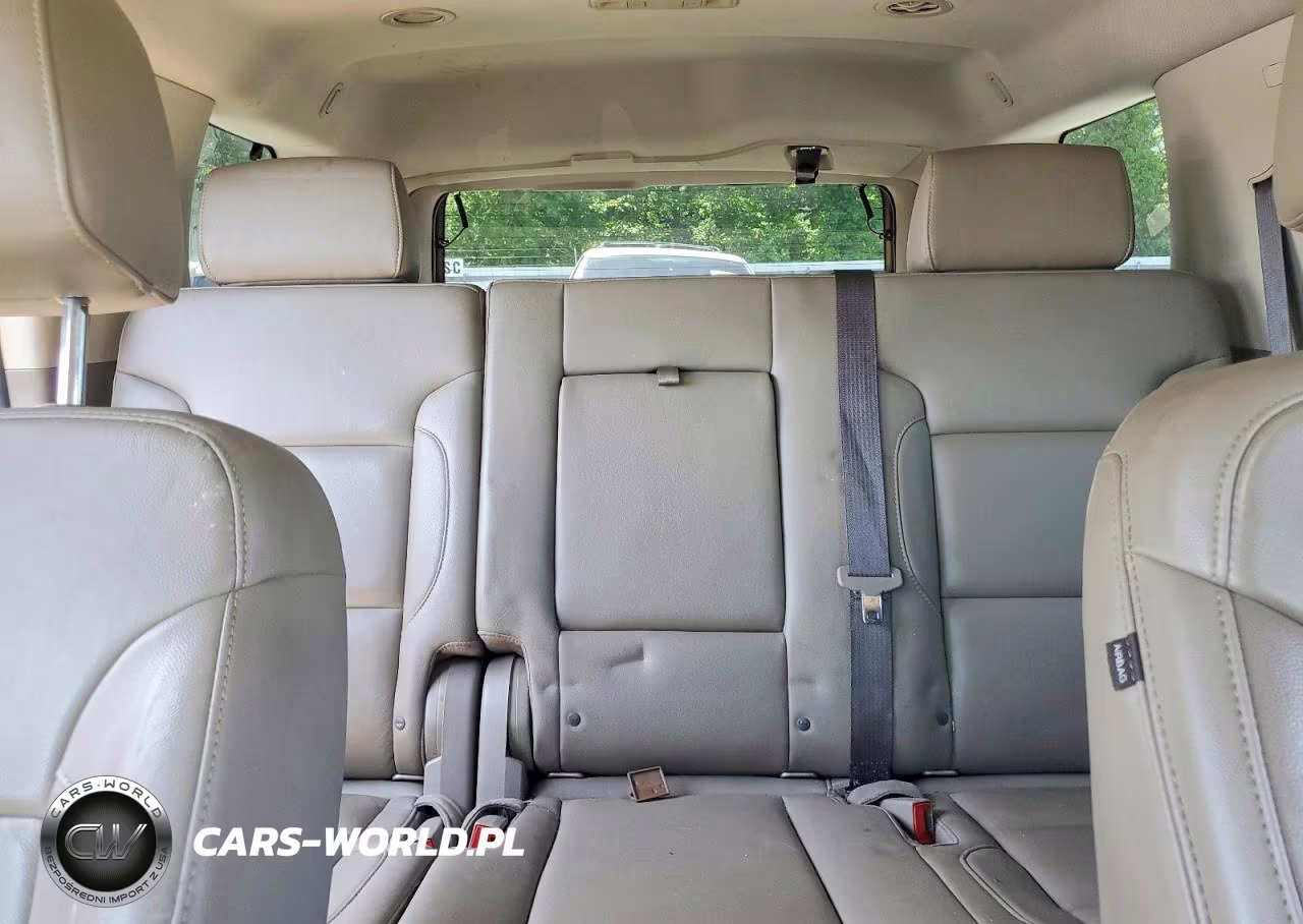 2018 Chevrolet Tahoe C1500 Lt VIN:1GNSCBKC3JR238657 - 10