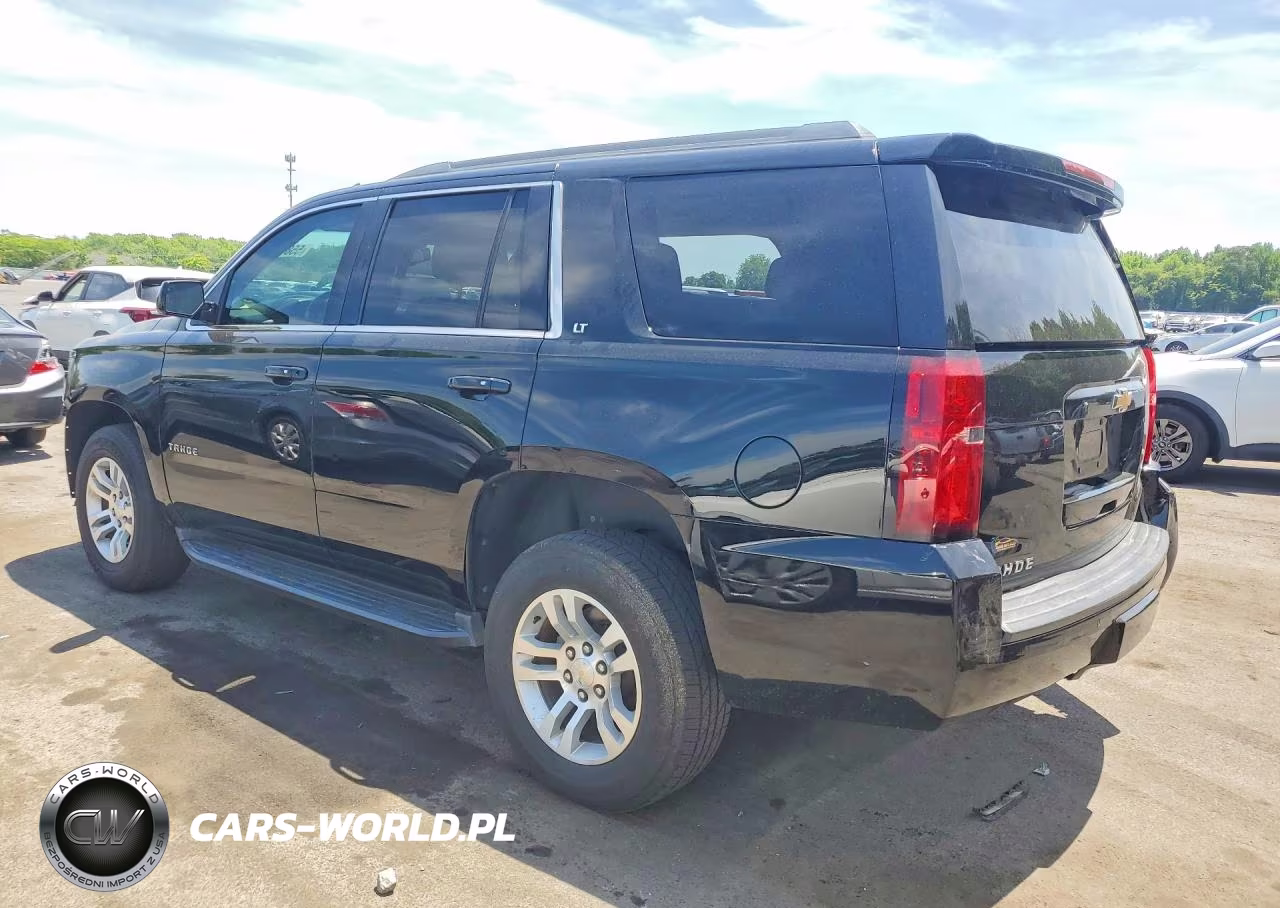 2018 Chevrolet Tahoe C1500 Lt VIN:1GNSCBKC3JR238657 - 2