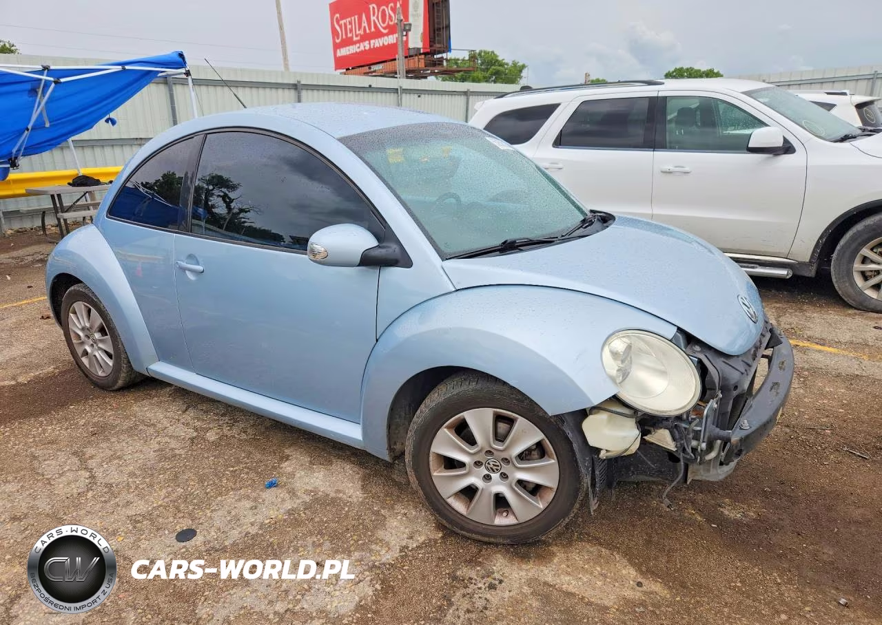 2010 Volkswagen New Beetle VIN:3VWPG3AG0AM016542 - 4