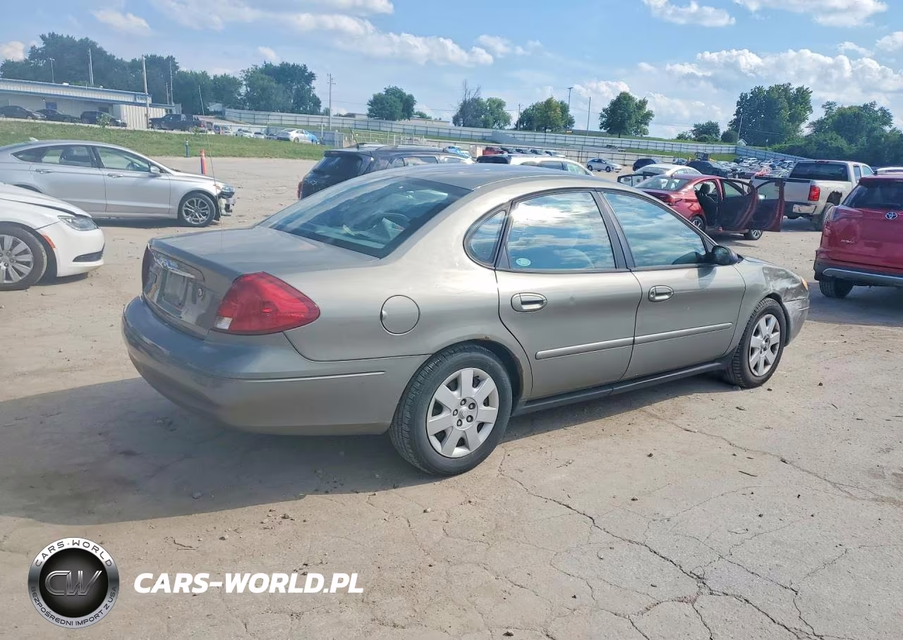 2002 Ford Taurus VIN:1FAFP52U32A131865 - 3