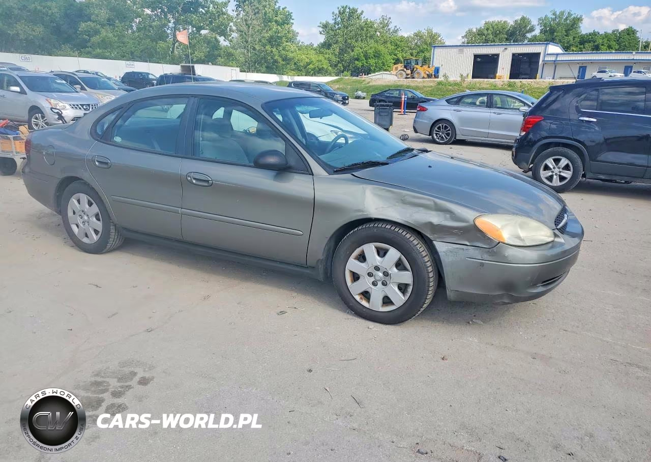 2002 Ford Taurus VIN:1FAFP52U32A131865 - 4