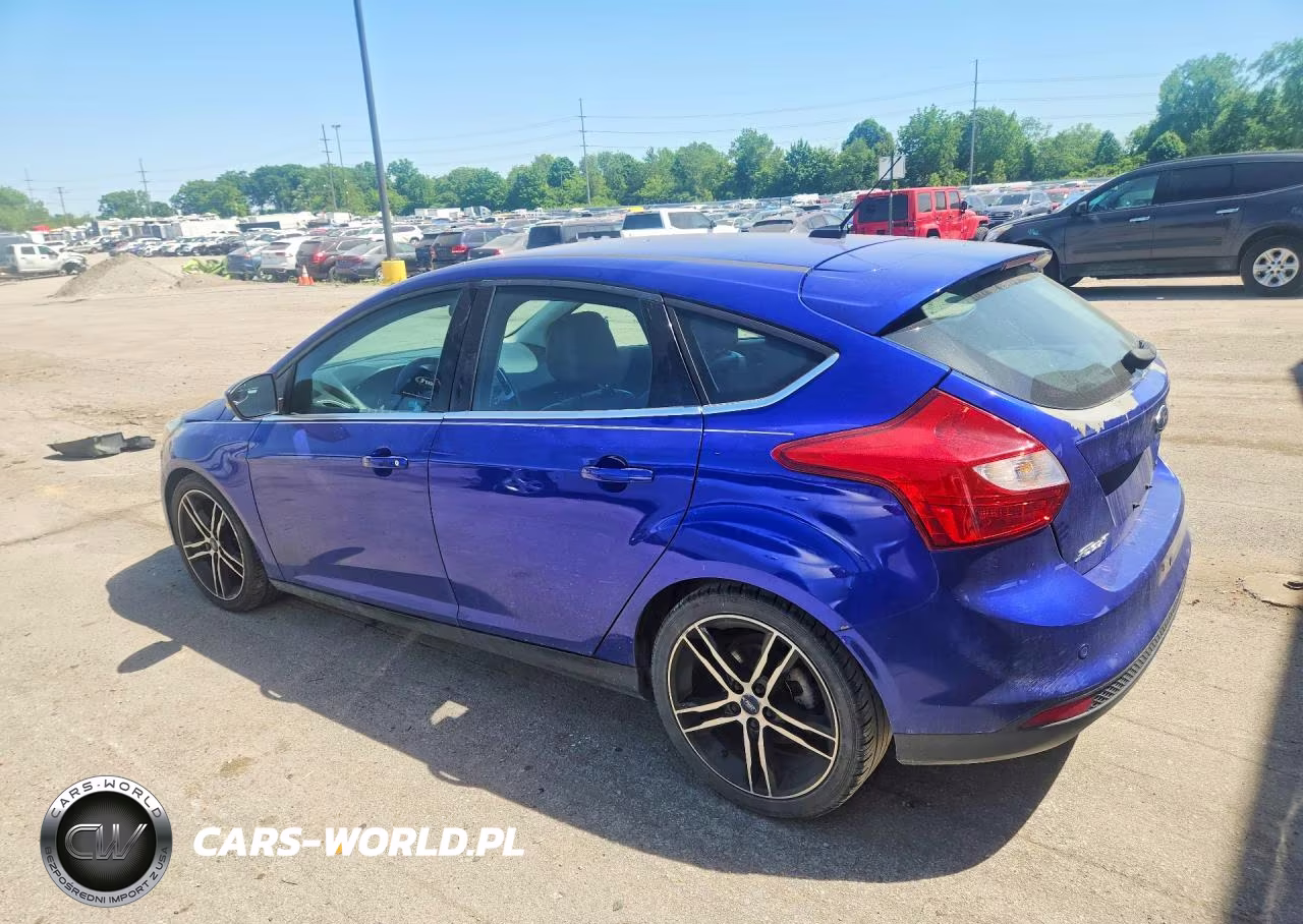 2014 Ford Focus Titanium VIN:1FADP3N28EL253300 - 2