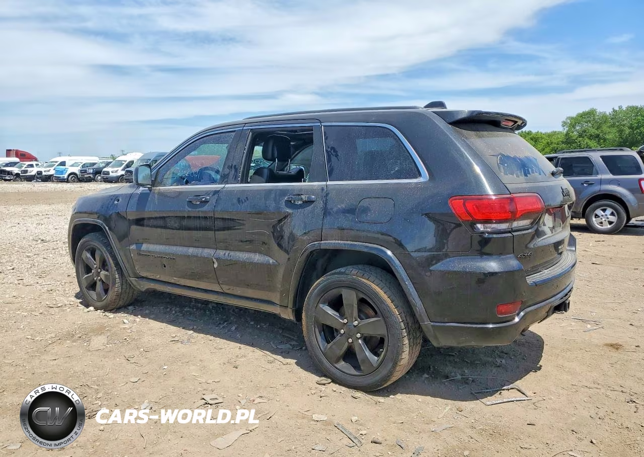 2015 Jeep Grand Cherokee Laredo VIN:1C4RJFAG5FC235004 - 2