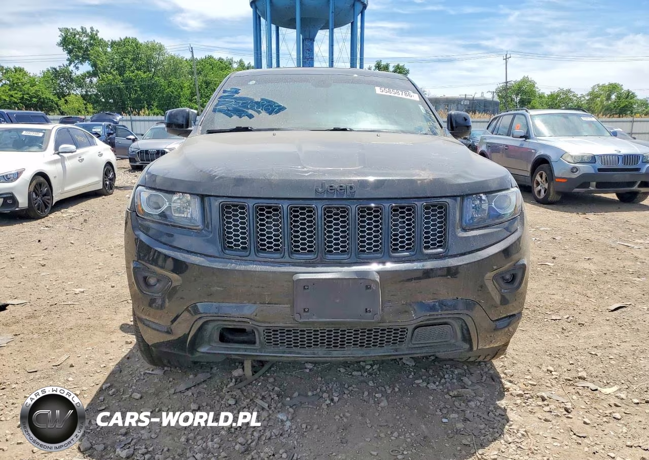 2015 Jeep Grand Cherokee Laredo VIN:1C4RJFAG5FC235004 - 5