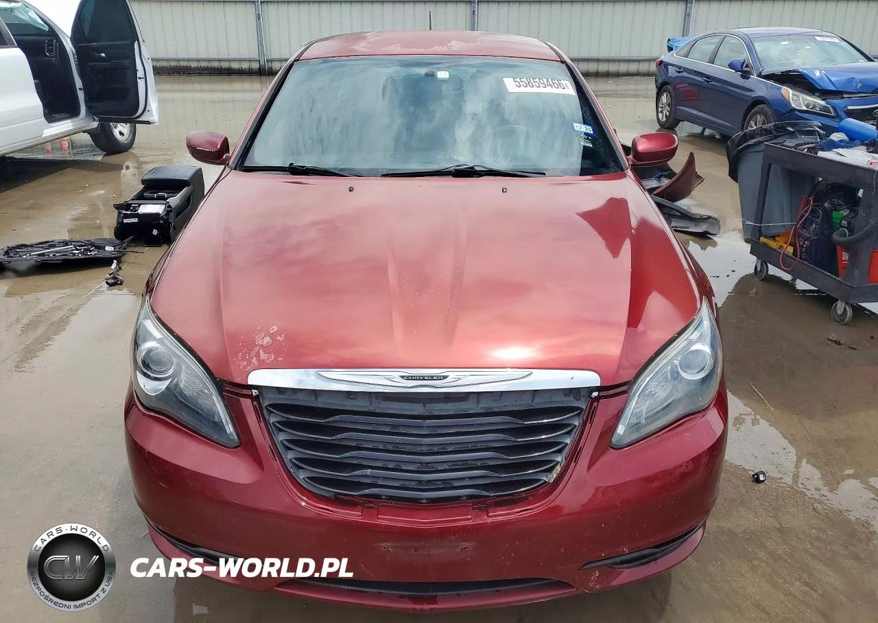 2014 Chrysler 200 Touring VIN:1C3CCBBB6EN197883 - 5