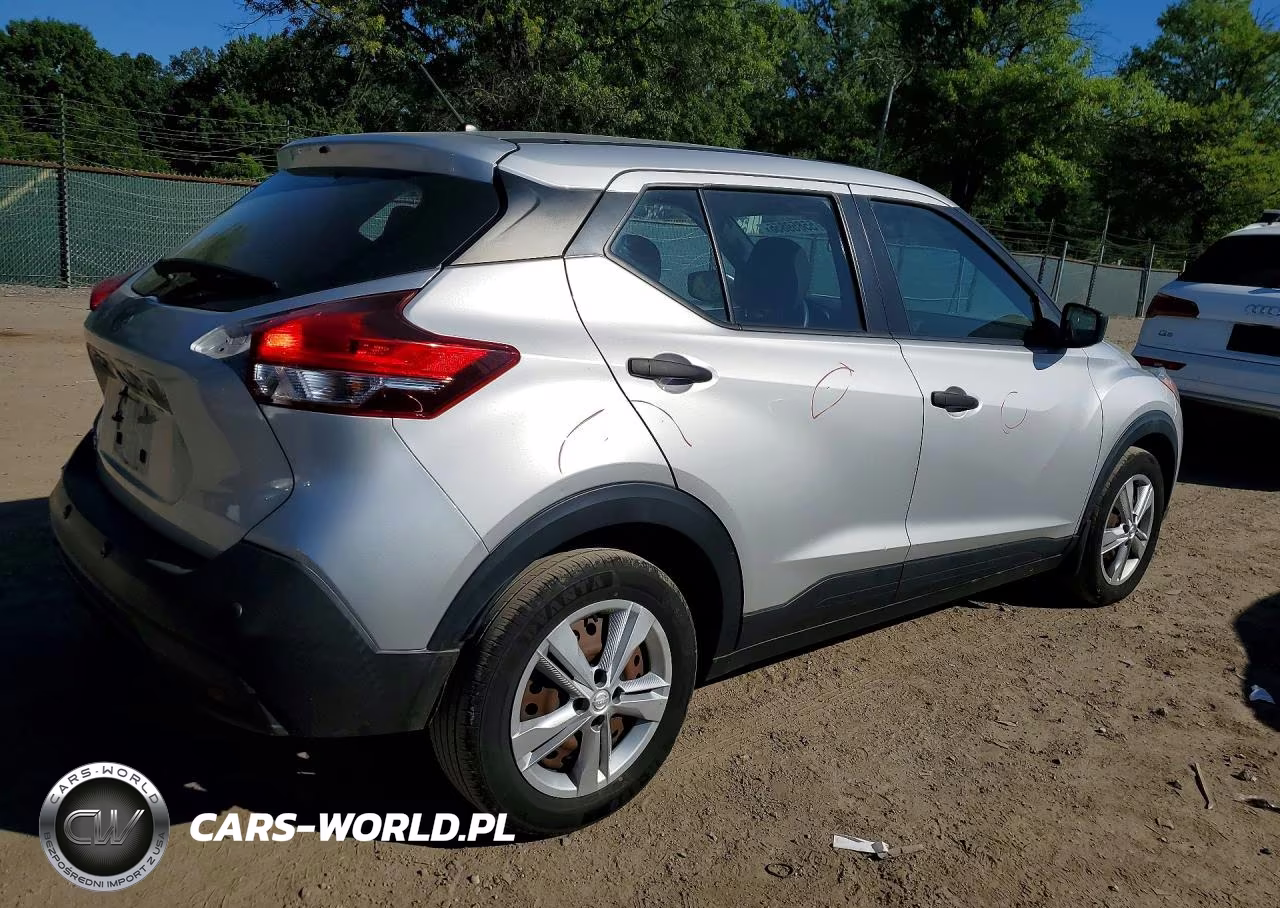 2020 Nissan Kicks S VIN:3N1CP5BV2LL532570 - 3