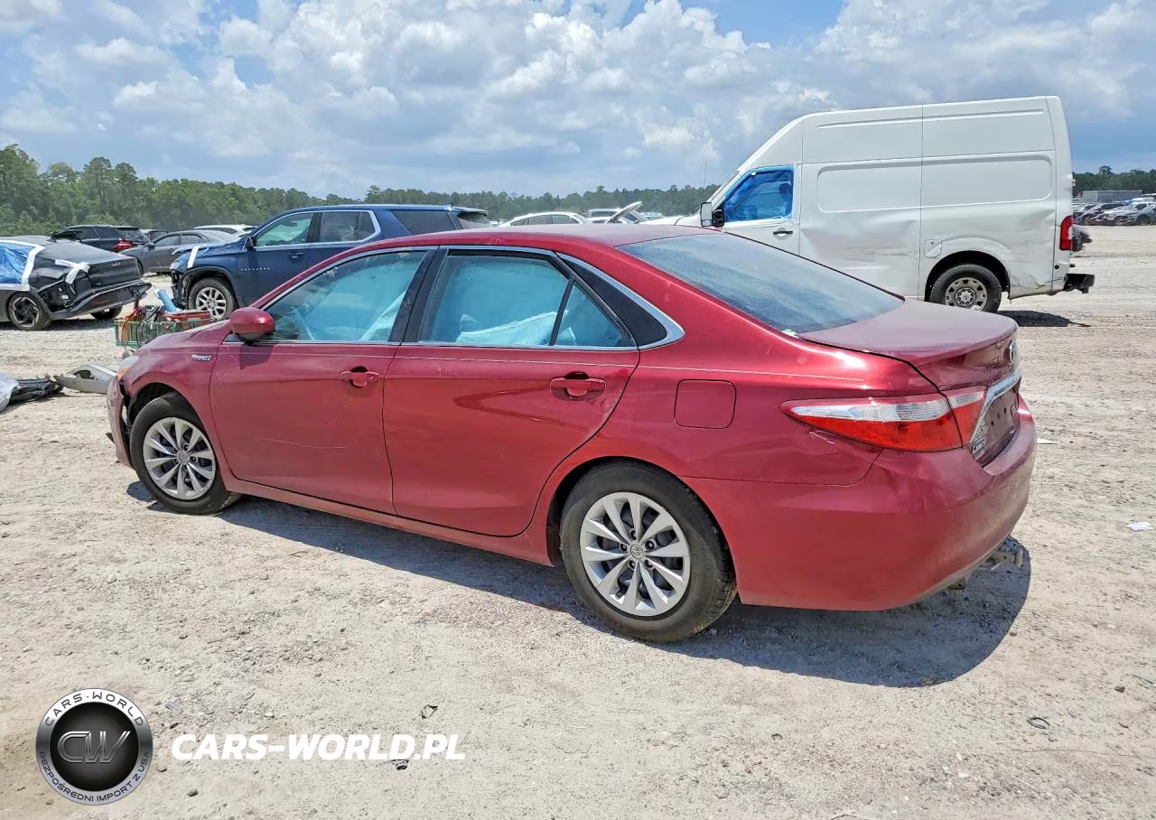 2015 Toyota Camry Hybrid Le VIN:4T1BD1FK2FU154590 - 2