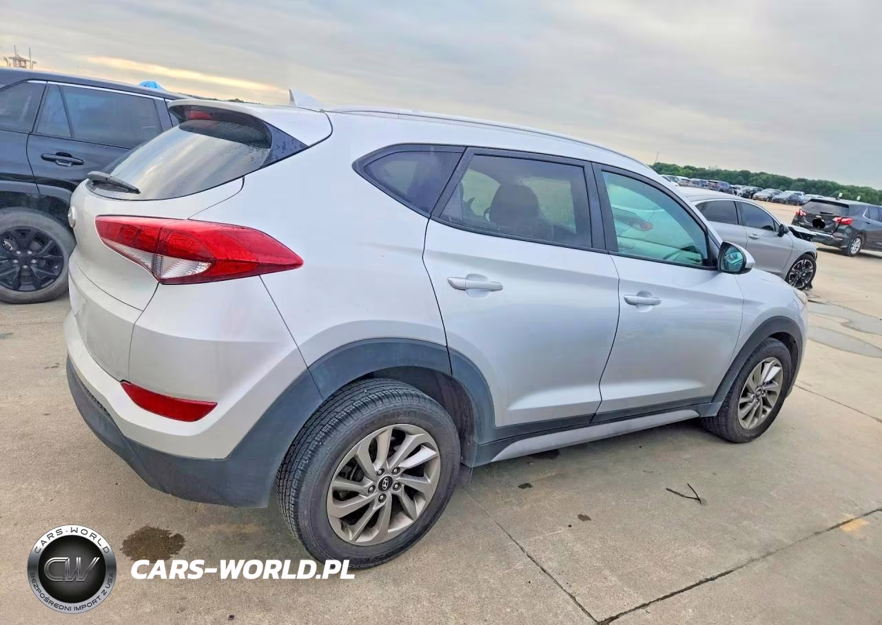 2018 Hyundai Tucson Sel VIN:KM8J33A42JU707198 - 3