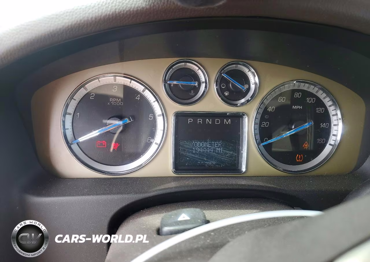 2008 Cadillac Escalade Esv VIN:1GYFK468X8R215797 - 9