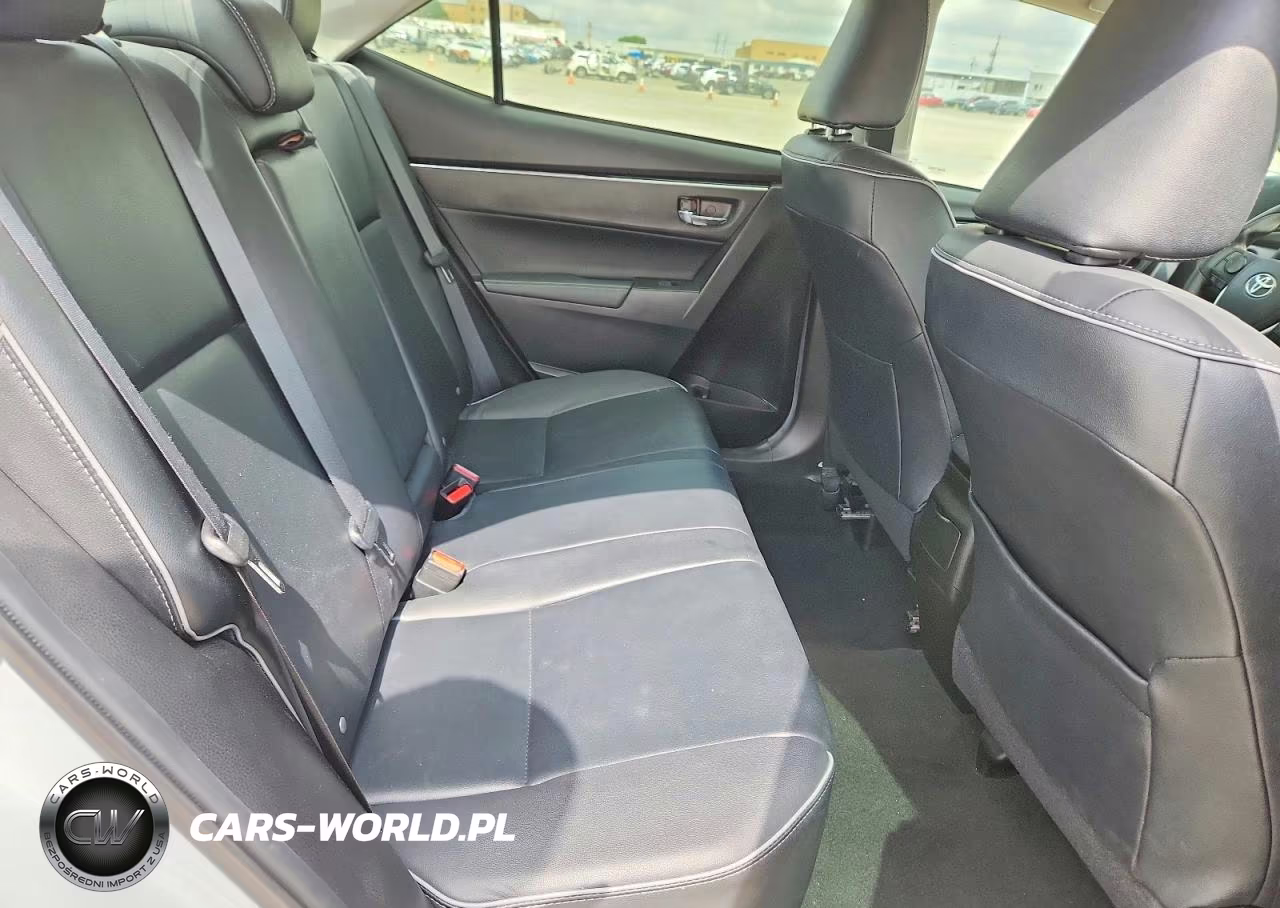 2017 Toyota Corolla Xle VIN:5YFBURHE5HP581577 - 10