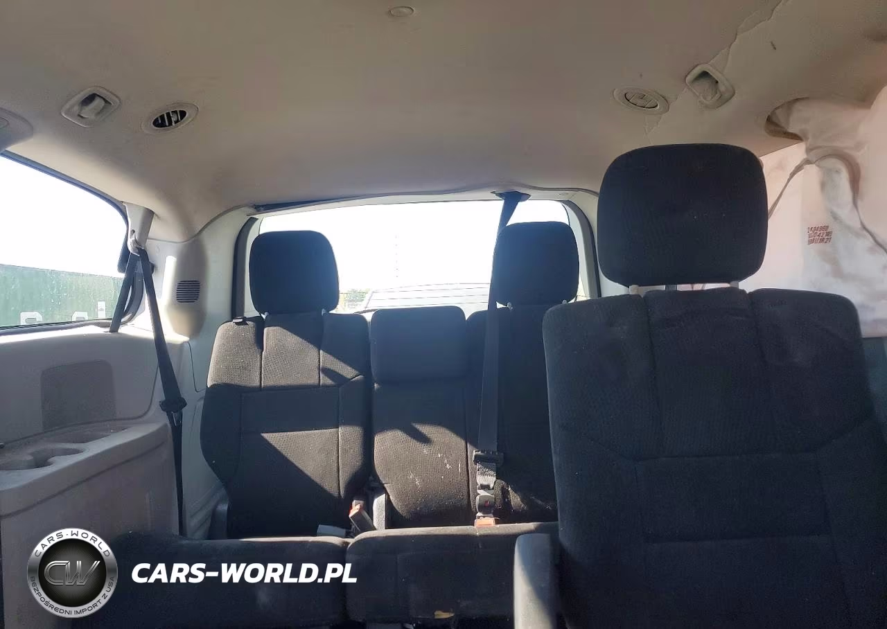 2012 Dodge Grand Caravan Sxt VIN:2C4RDGCG1CR115682 - 10