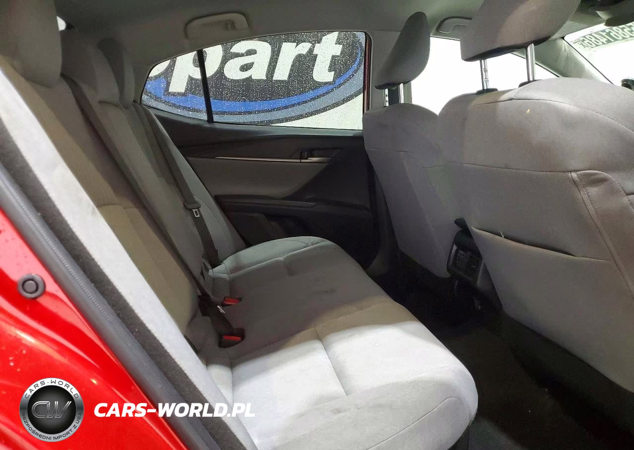 2025 Toyota Camry Le VIN:4T1DAACK2SU115529 - 10