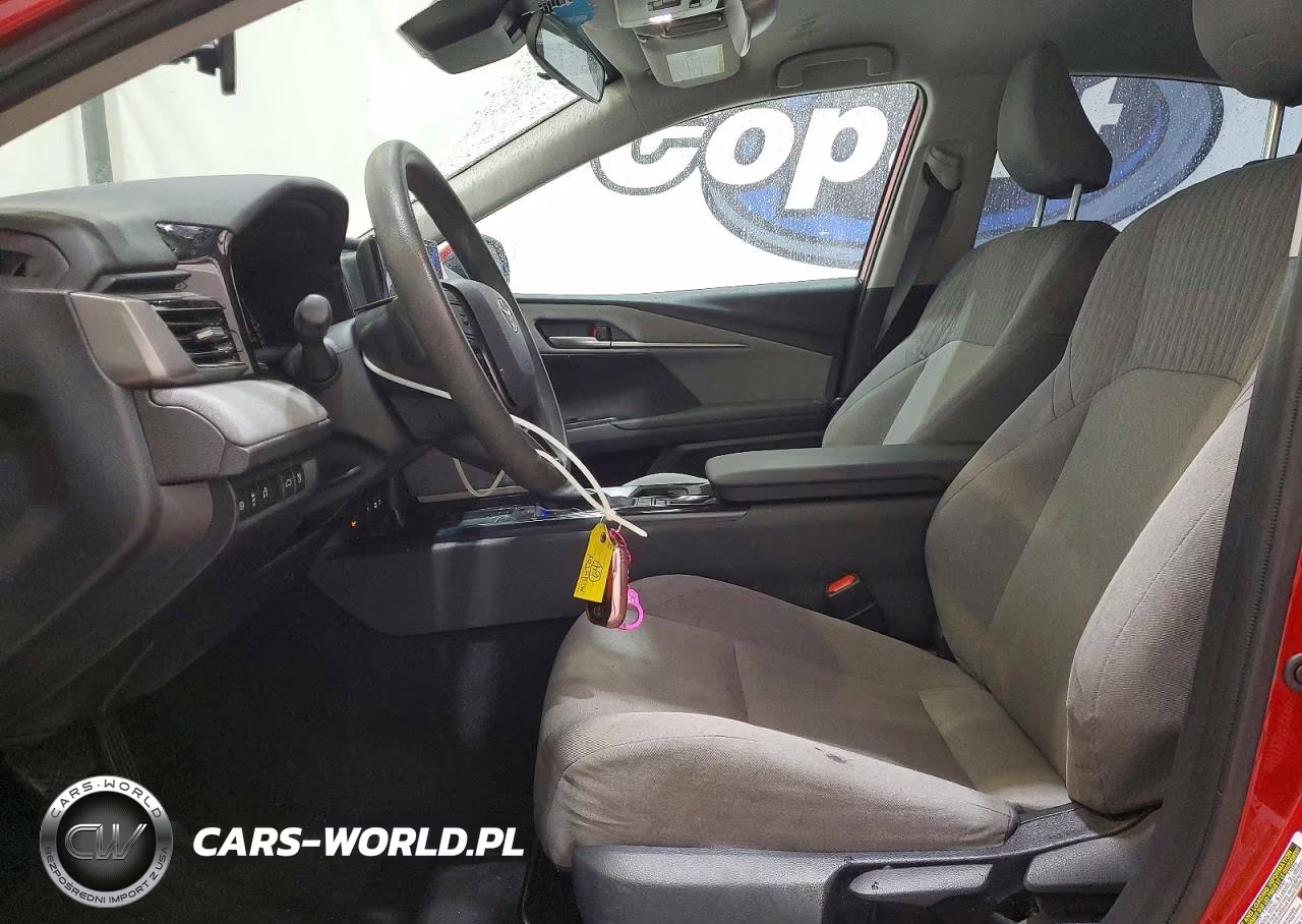 2025 Toyota Camry Le VIN:4T1DAACK2SU115529 - 7