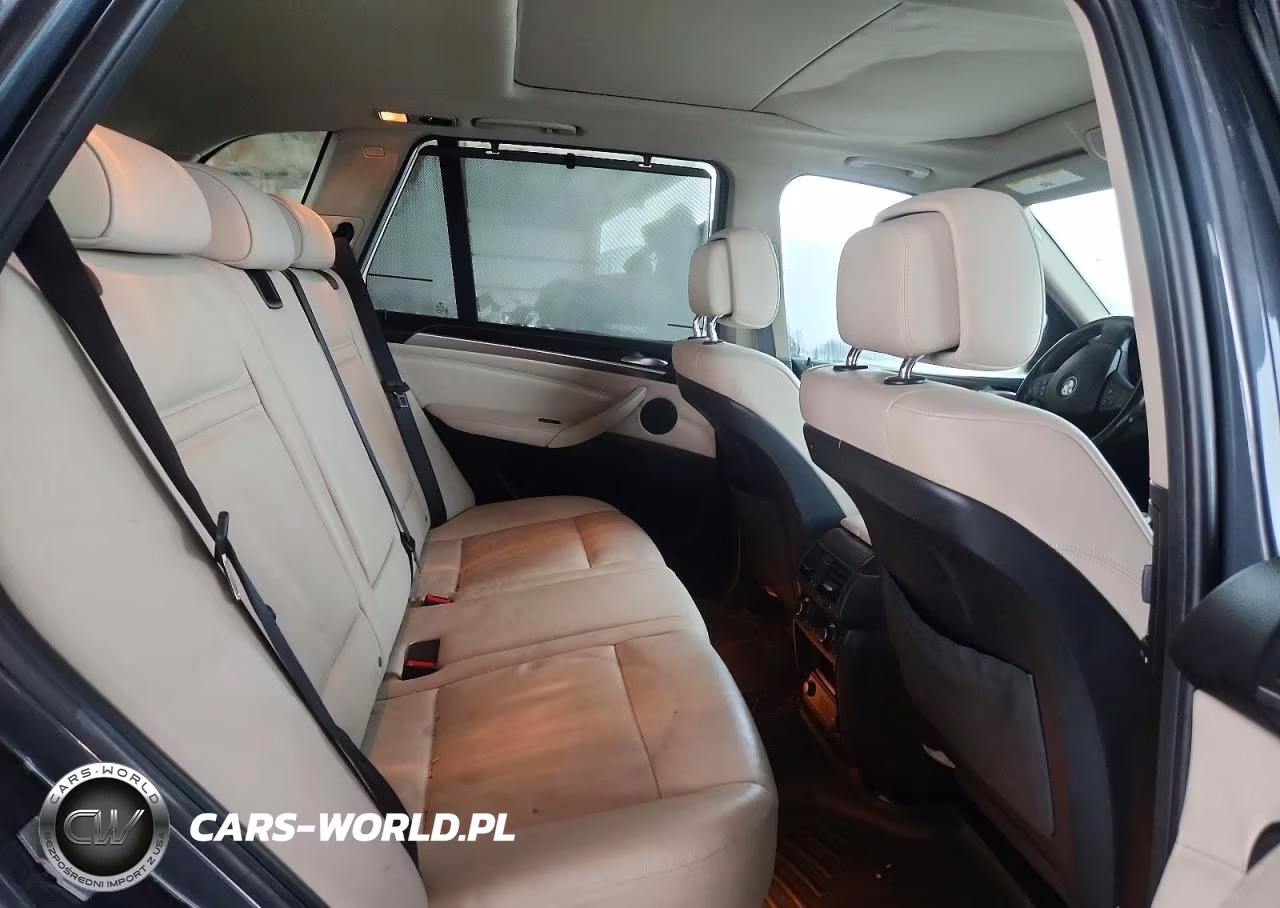 2012 BMW X5 xDrive35D VIN:5UXZW0C57CL664438 - 10