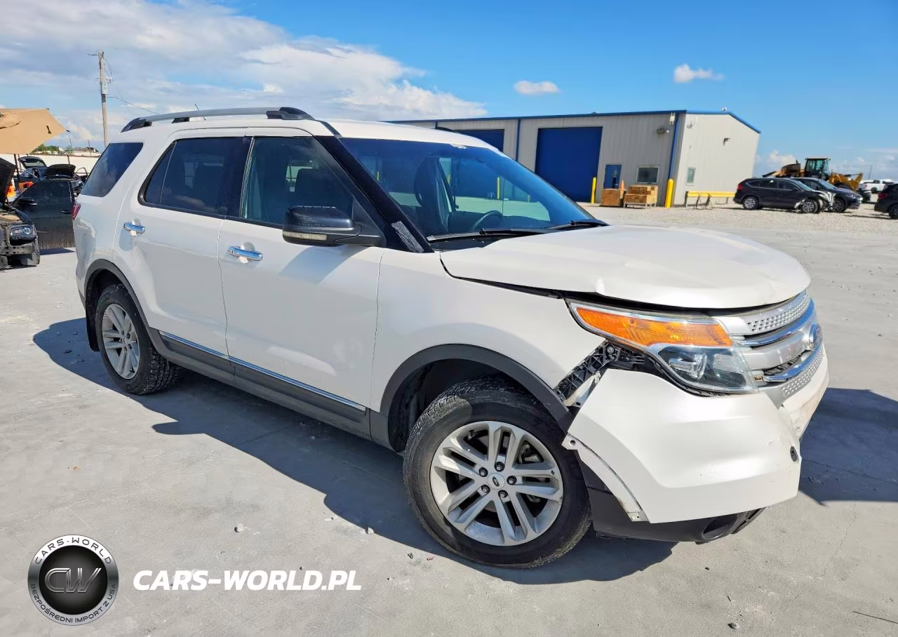 2012 Ford Explorer Xlt VIN:1FMHK7D86CGA31380 - 4