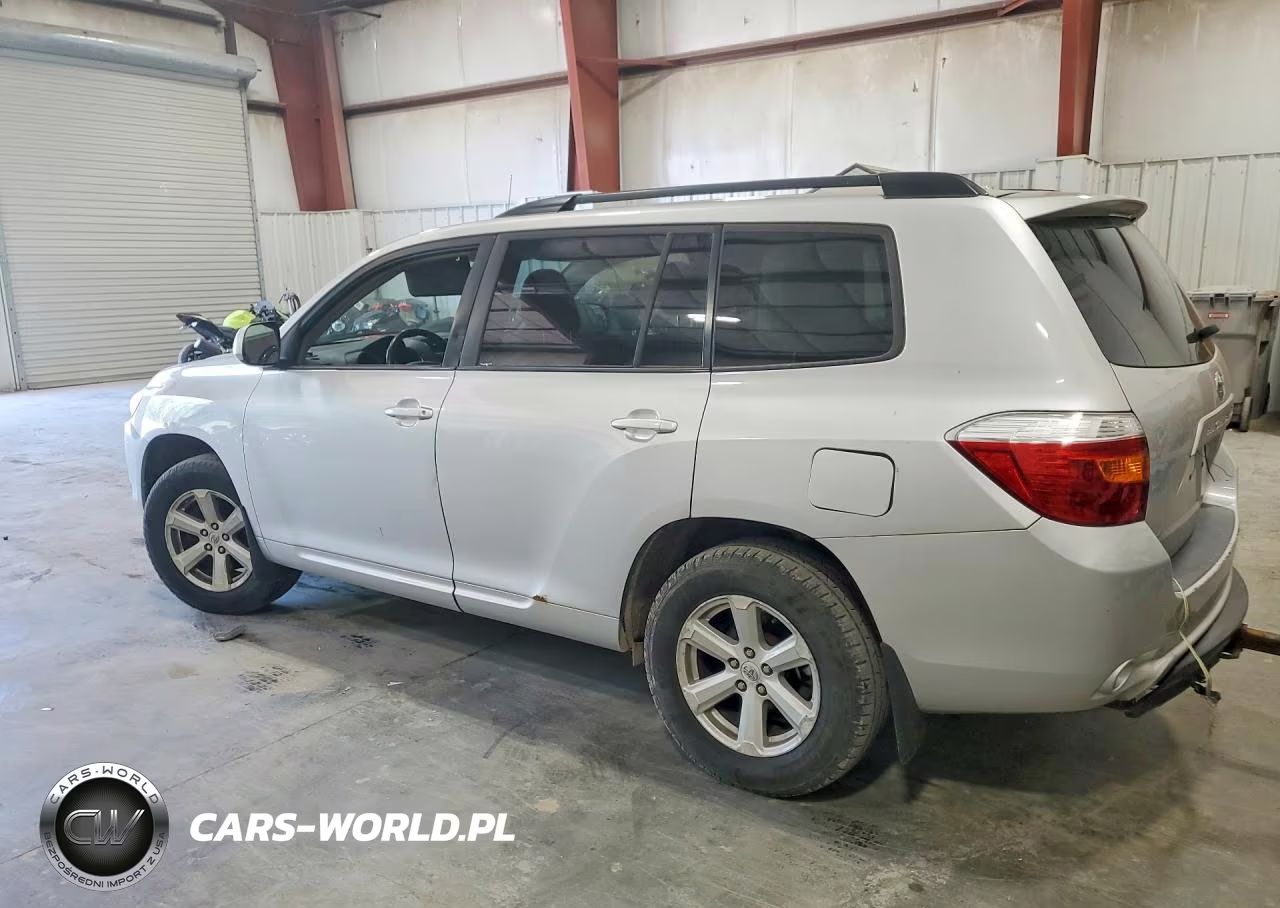 2010 Toyota Highlander Base VIN:5TDBK3EH1AS023157 - 2