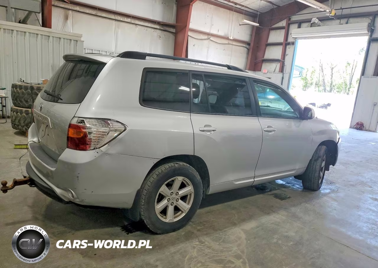 2010 Toyota Highlander Base VIN:5TDBK3EH1AS023157 - 3