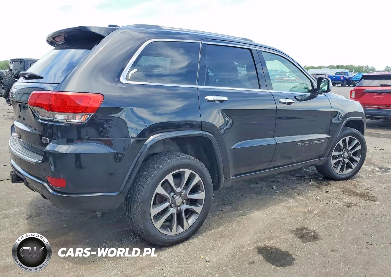 2017 Jeep Grand Cherokee Overland VIN:1C4RJFCG7HC754975 - 3