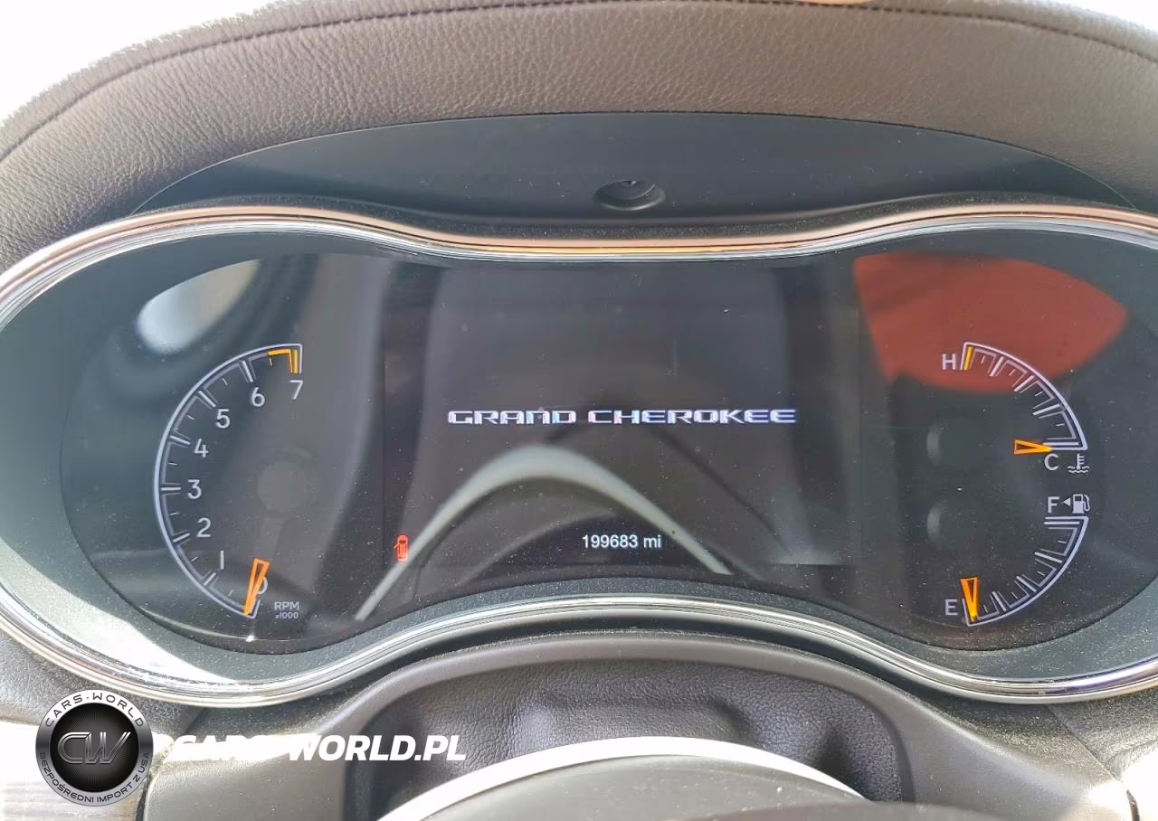 2017 Jeep Grand Cherokee Overland VIN:1C4RJFCG7HC754975 - 9