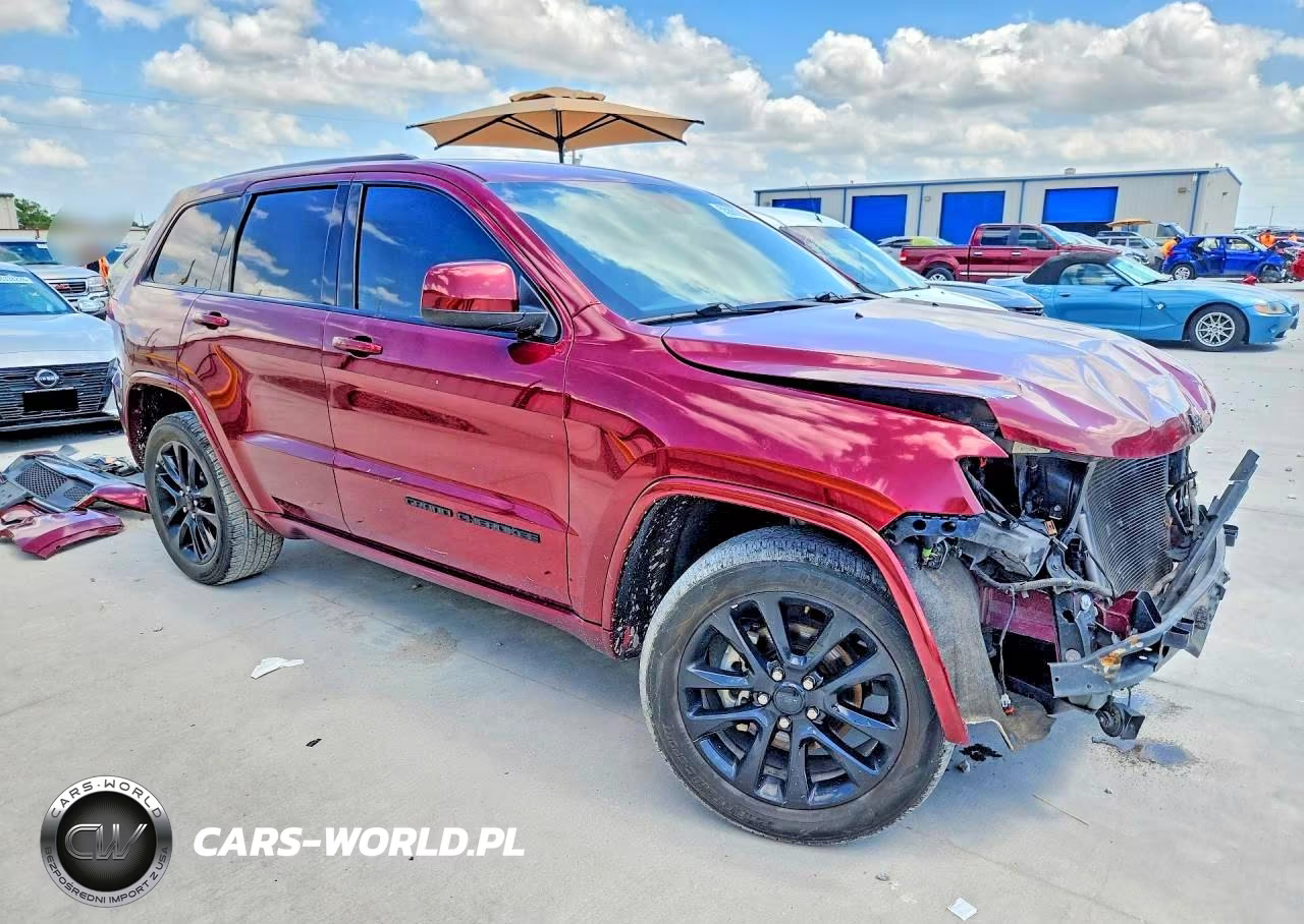2020 Jeep Grand Cherokee Laredo VIN:1C4RJEAG0LC170634 - 4