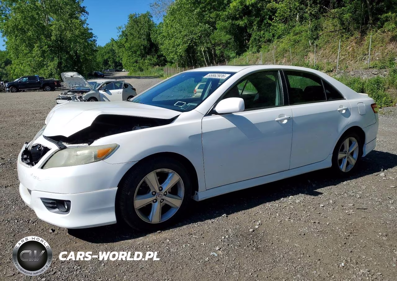 2011 Toyota Camry Se – zdjęcie 1 z 12