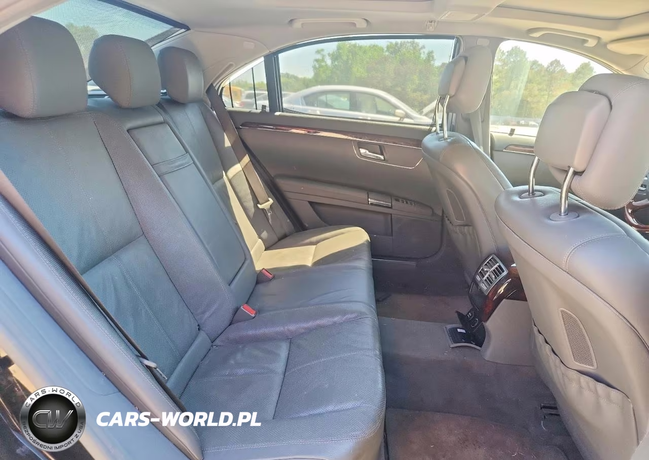 2008 Mercedes-Benz S 550 VIN:WDDNG71X58A175880 - 10