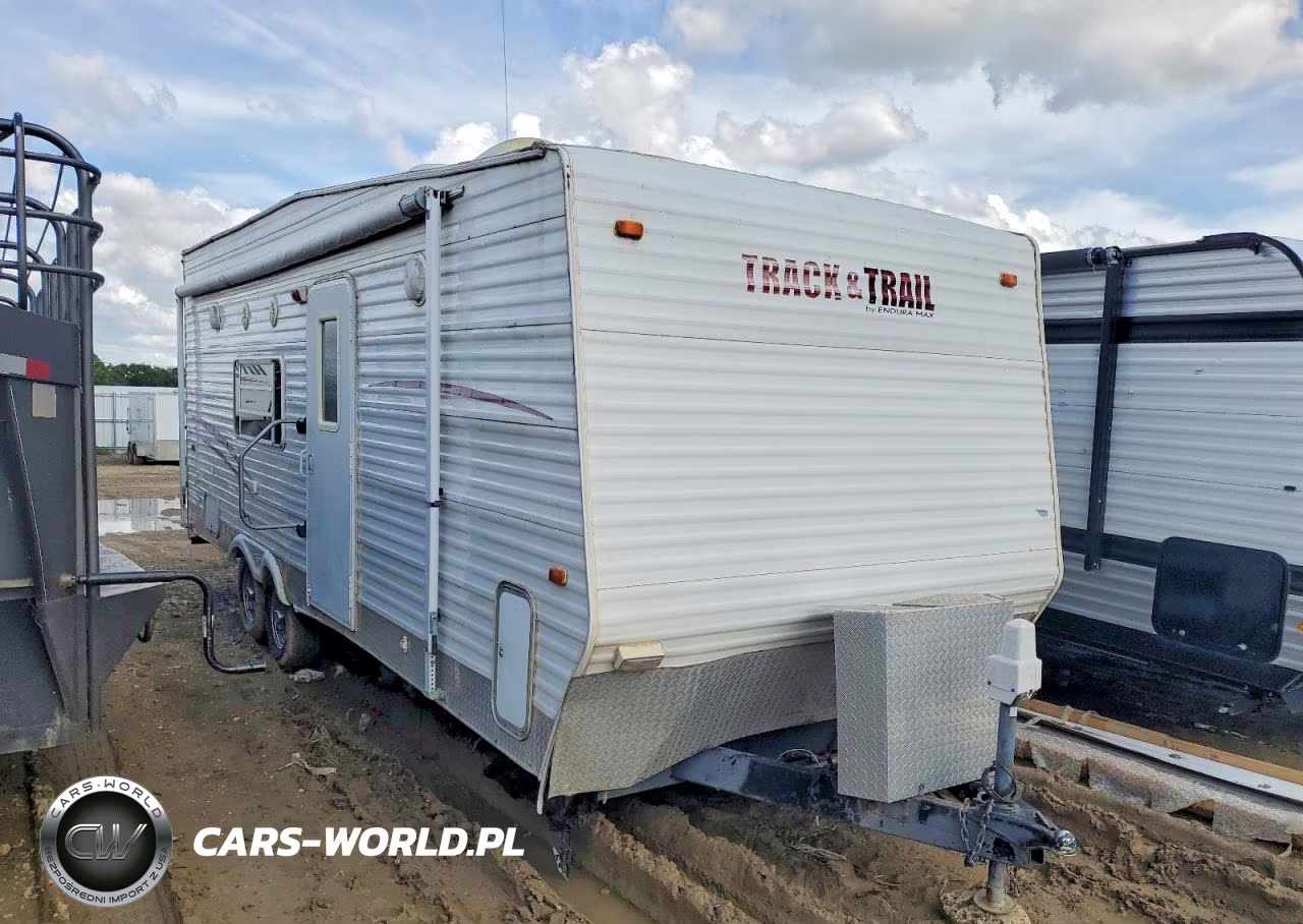 2007 Gulf Stream Track & Trail Camper