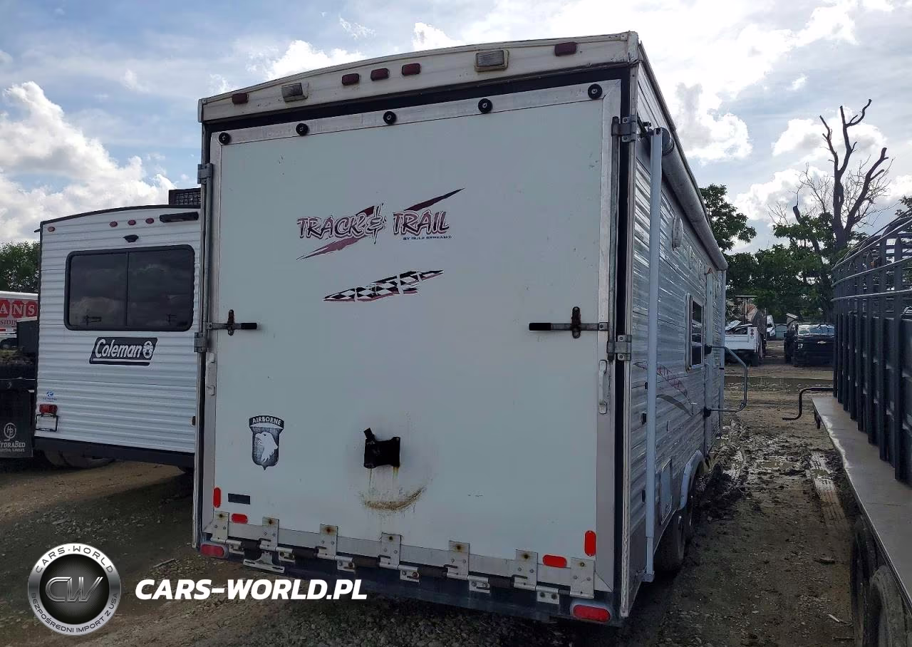 2007 Gulf Stream Track & Trail Camper VIN:1NL1GTK2871024982 - 4