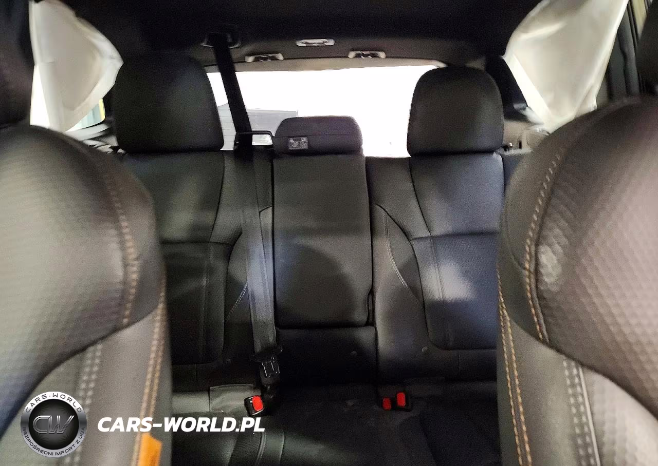 2024 Subaru Forester Wilderness VIN:JF2SKAJC8RH467927 - 10
