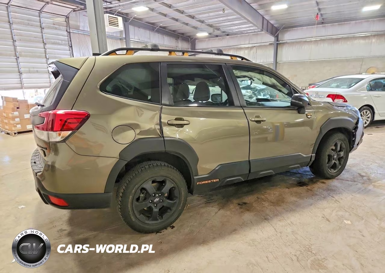 2024 Subaru Forester Wilderness VIN:JF2SKAJC8RH467927 - 3