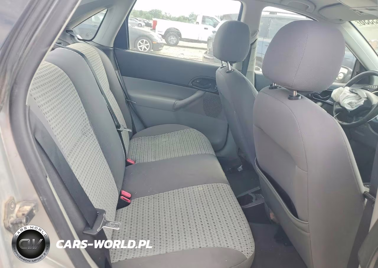 2006 Ford Focus Zx4 VIN:1FAFP34N66W144323 - 10