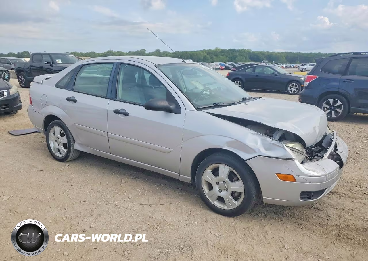 2006 Ford Focus Zx4 VIN:1FAFP34N66W144323 - 4