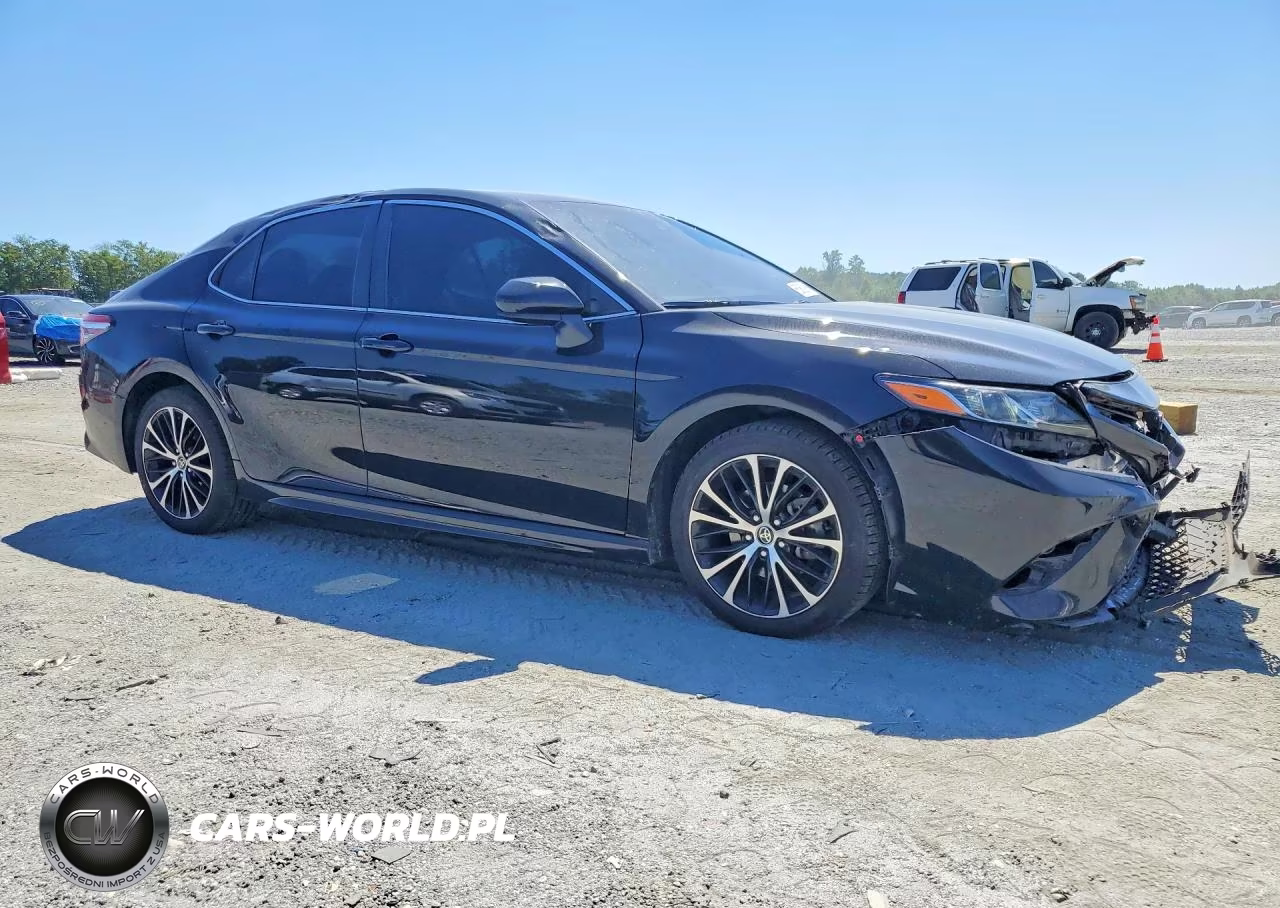 2020 Toyota Camry Se VIN:4T1G11AK5LU982540 - 4