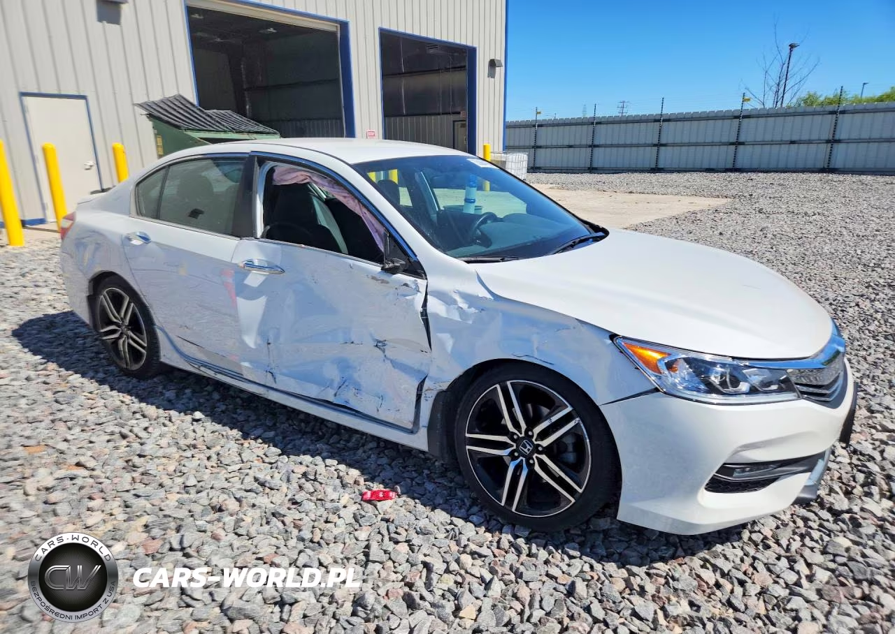 2016 Honda Accord Sport VIN:1HGCR2F58GA153054 - 4